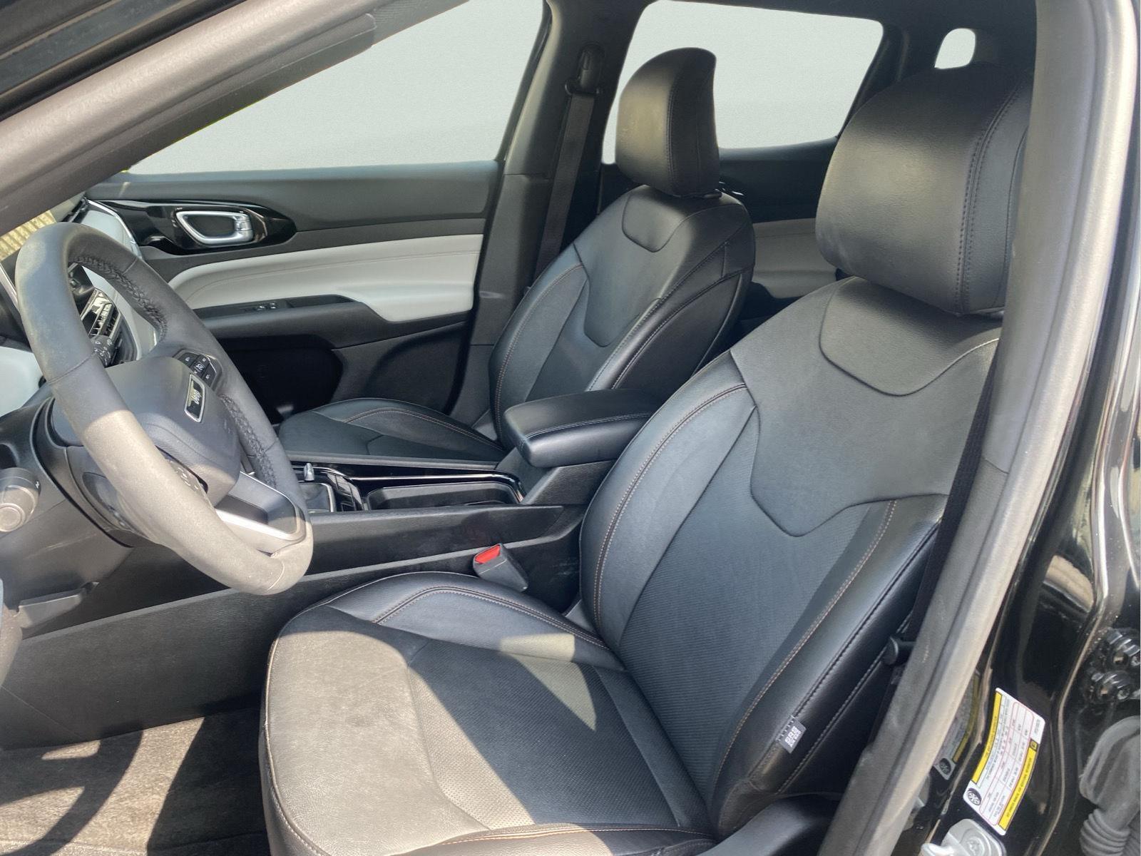 2023 Jeep Compass Limited at Bud's Auto Sales