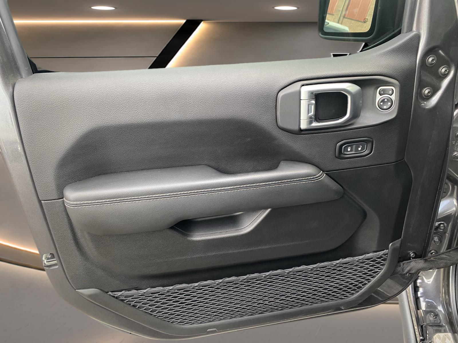 2022 Jeep Gladiator Overland at Nick Chevrolet
