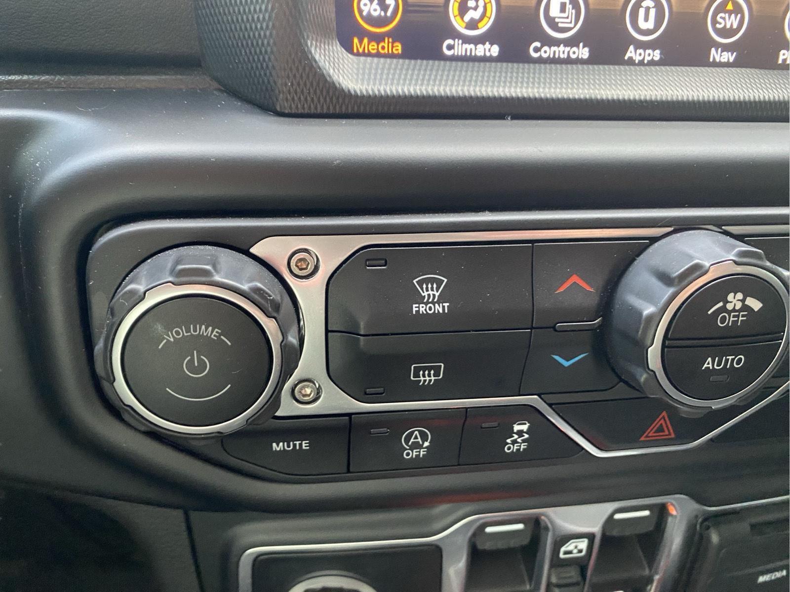 2022 Jeep Gladiator Overland at Nick Chevrolet