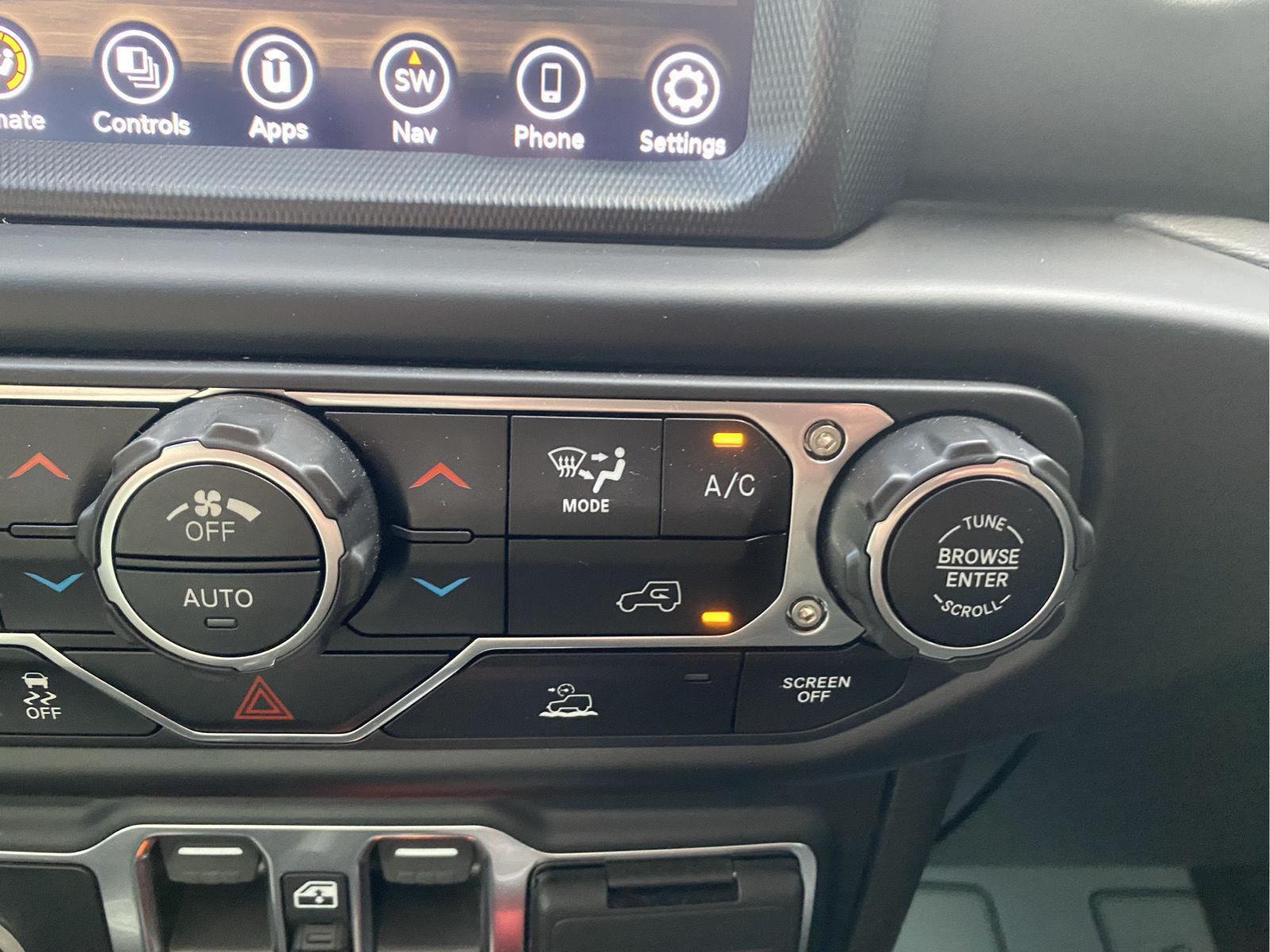 2022 Jeep Gladiator Overland at Nick Chevrolet