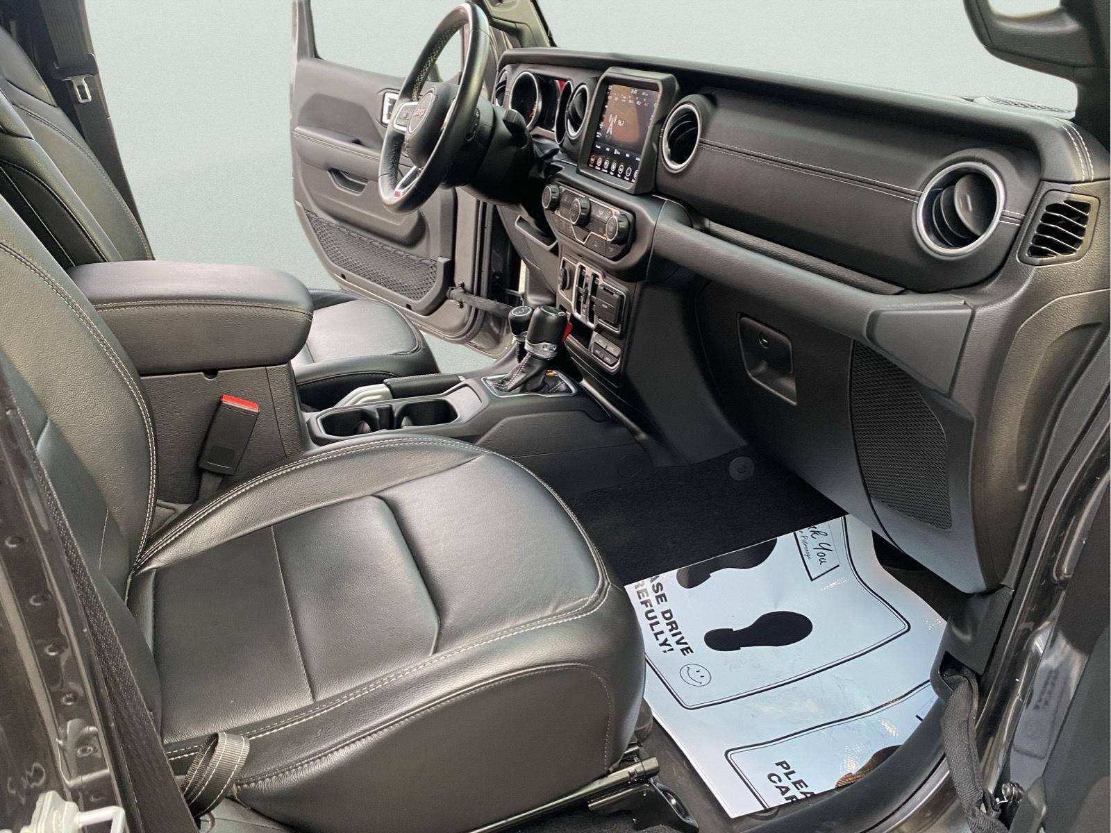 2022 Jeep Gladiator Overland at Nick Chevrolet