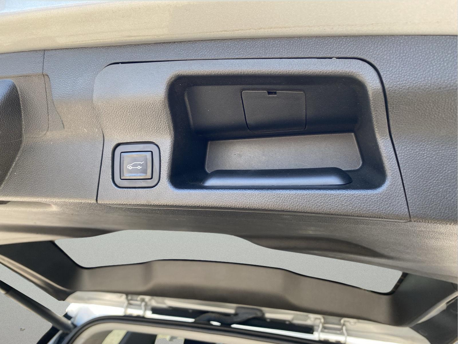 2019 GMC Acadia SLT at Chevrolet & GMC Titusville