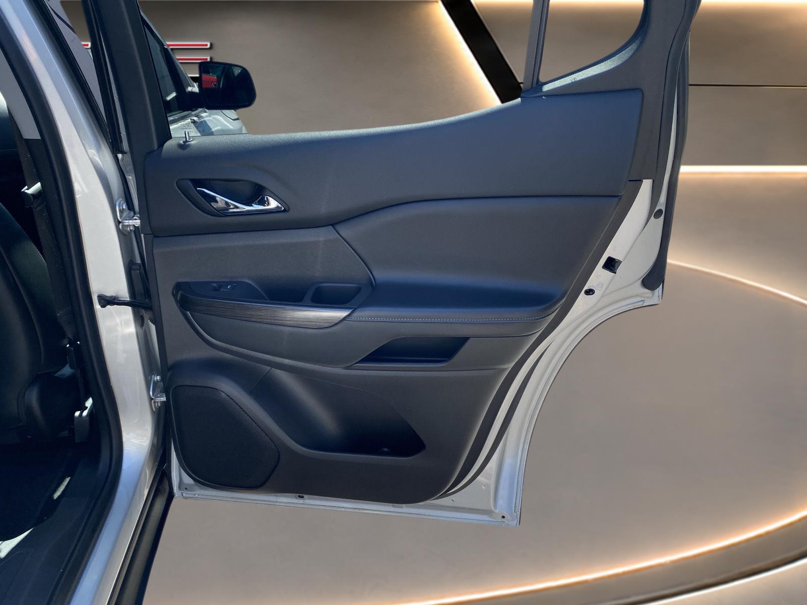 2019 GMC Acadia SLT at Chevrolet & GMC Titusville