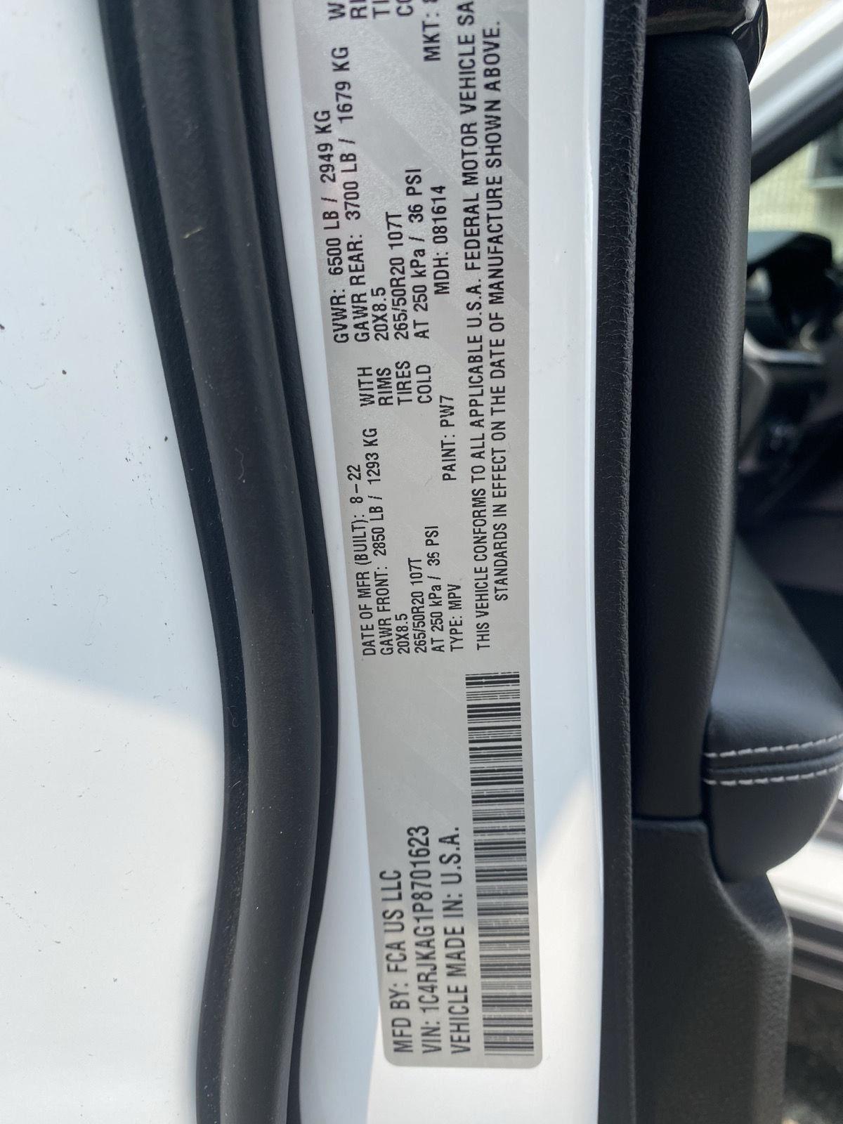 2023 Jeep Grand Cherokee L Altitude at Three Rivers CJD