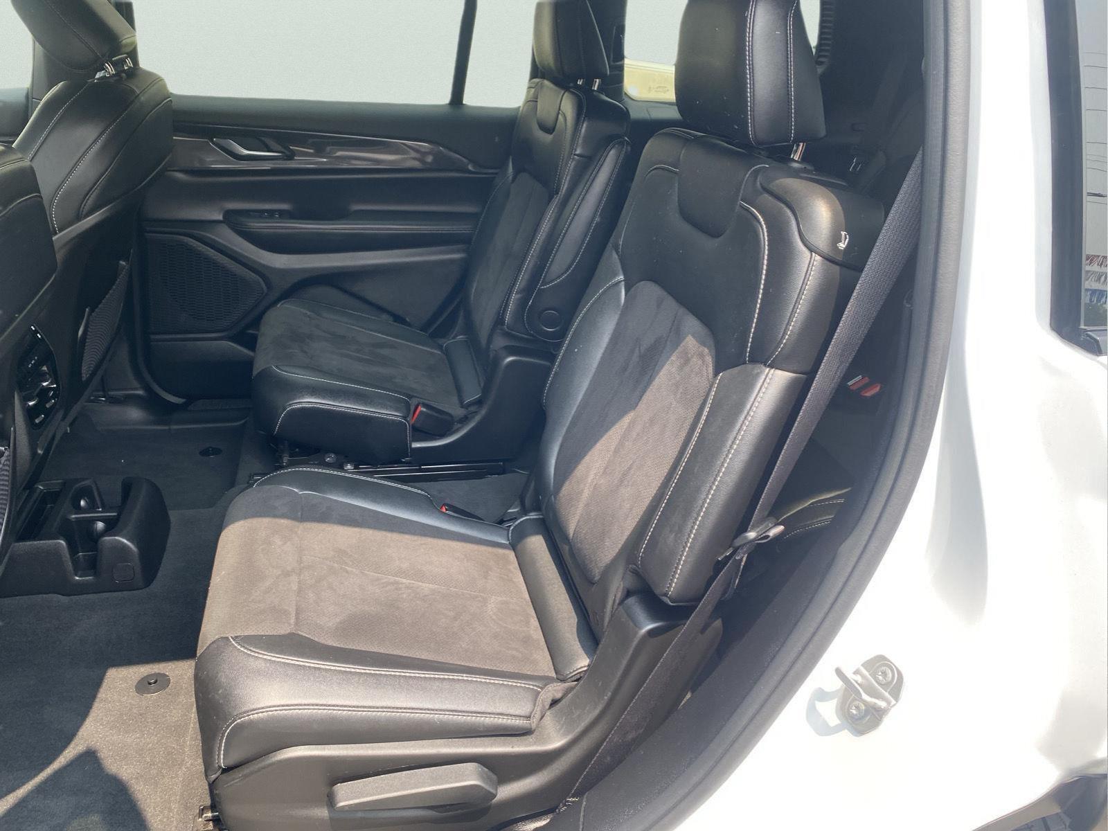 2023 Jeep Grand Cherokee L Altitude at Three Rivers CJD