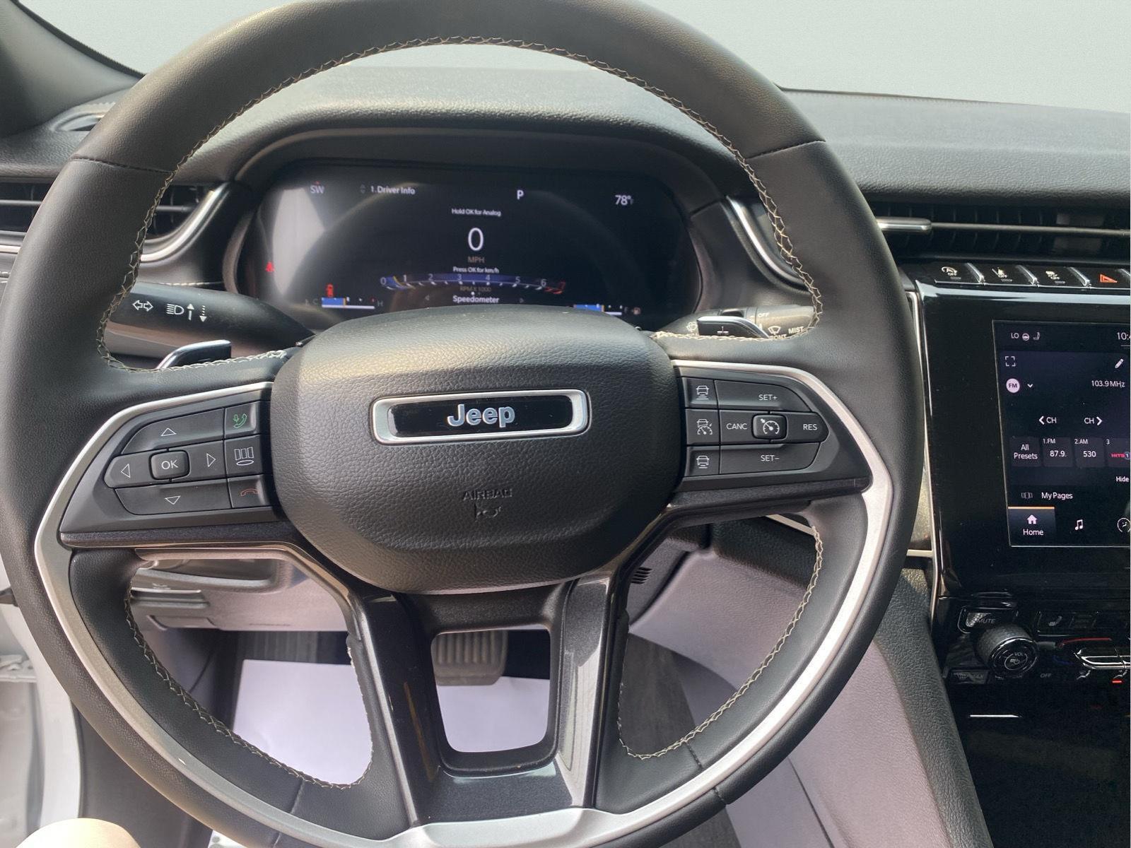 2023 Jeep Grand Cherokee L Altitude at Three Rivers CJD