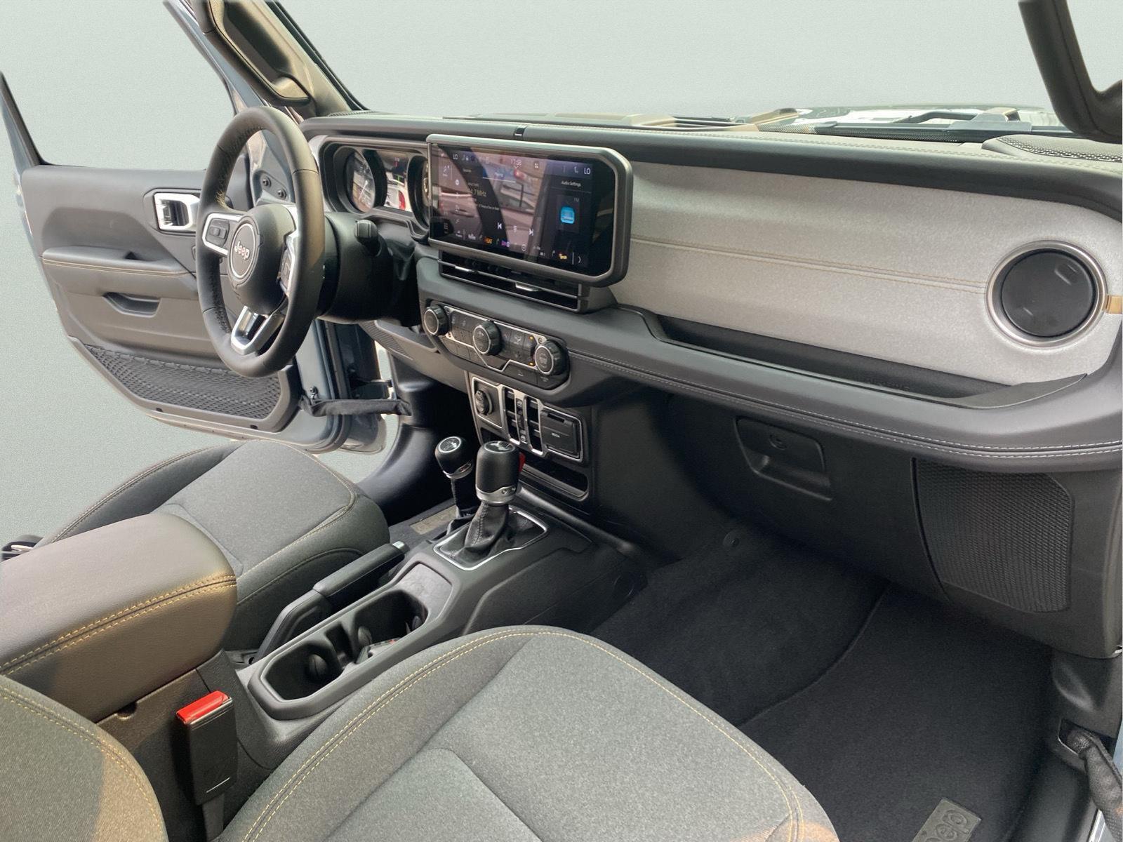 2025 Jeep Wrangler 4xe Sahara at Diehl Automotive