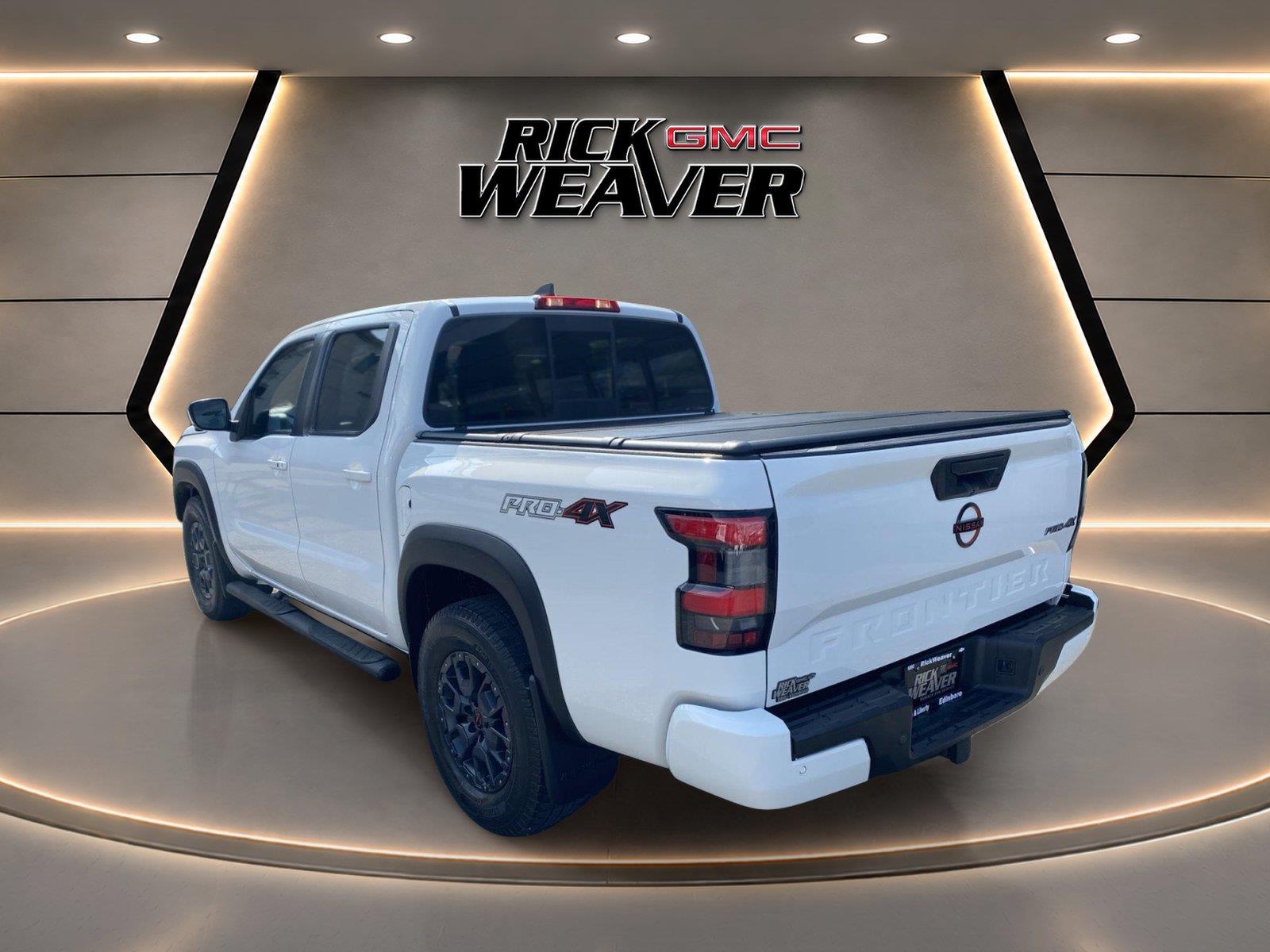 2022 Nissan Frontier PRO-4X at Solomon Chevrolet