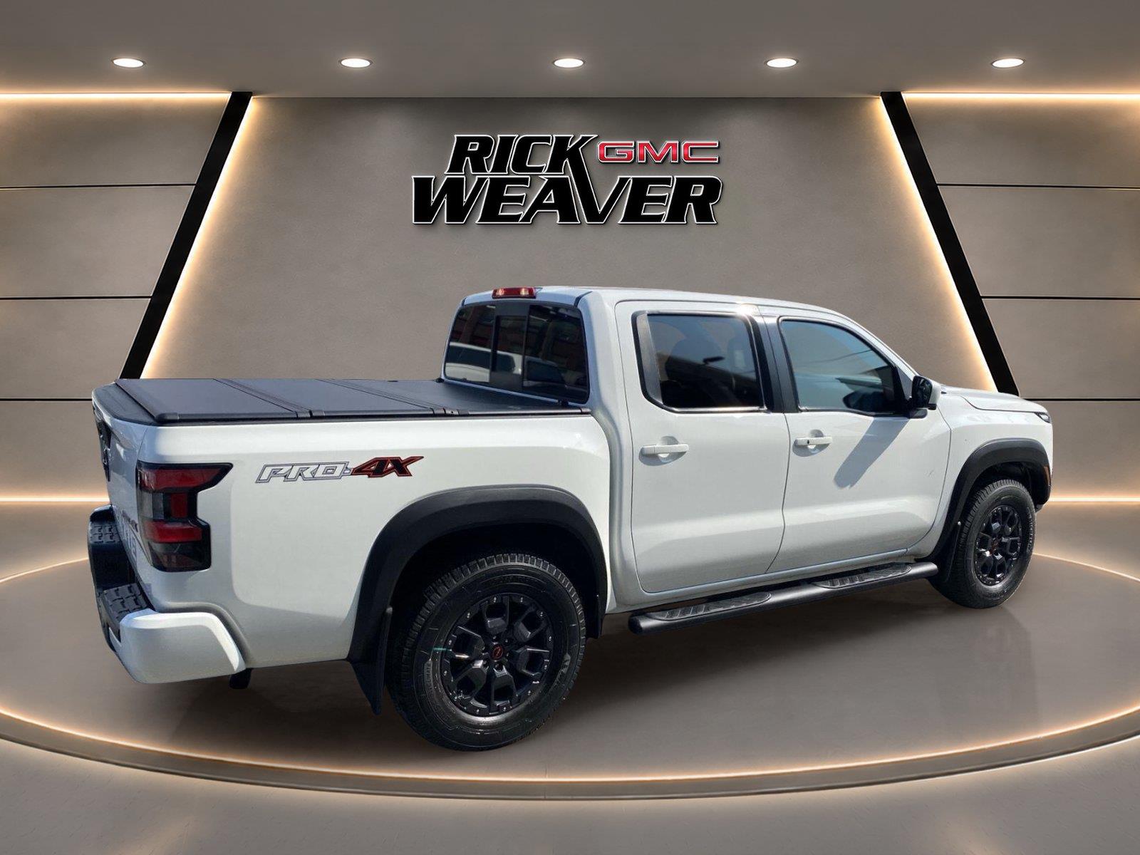 2022 Nissan Frontier PRO-4X at Solomon Chevrolet