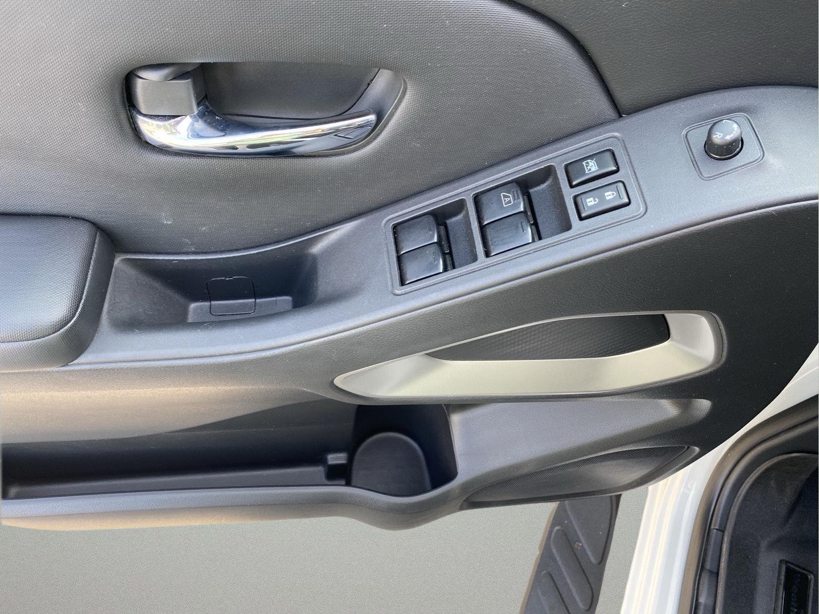 2022 Nissan Frontier PRO-4X at Solomon Chevrolet