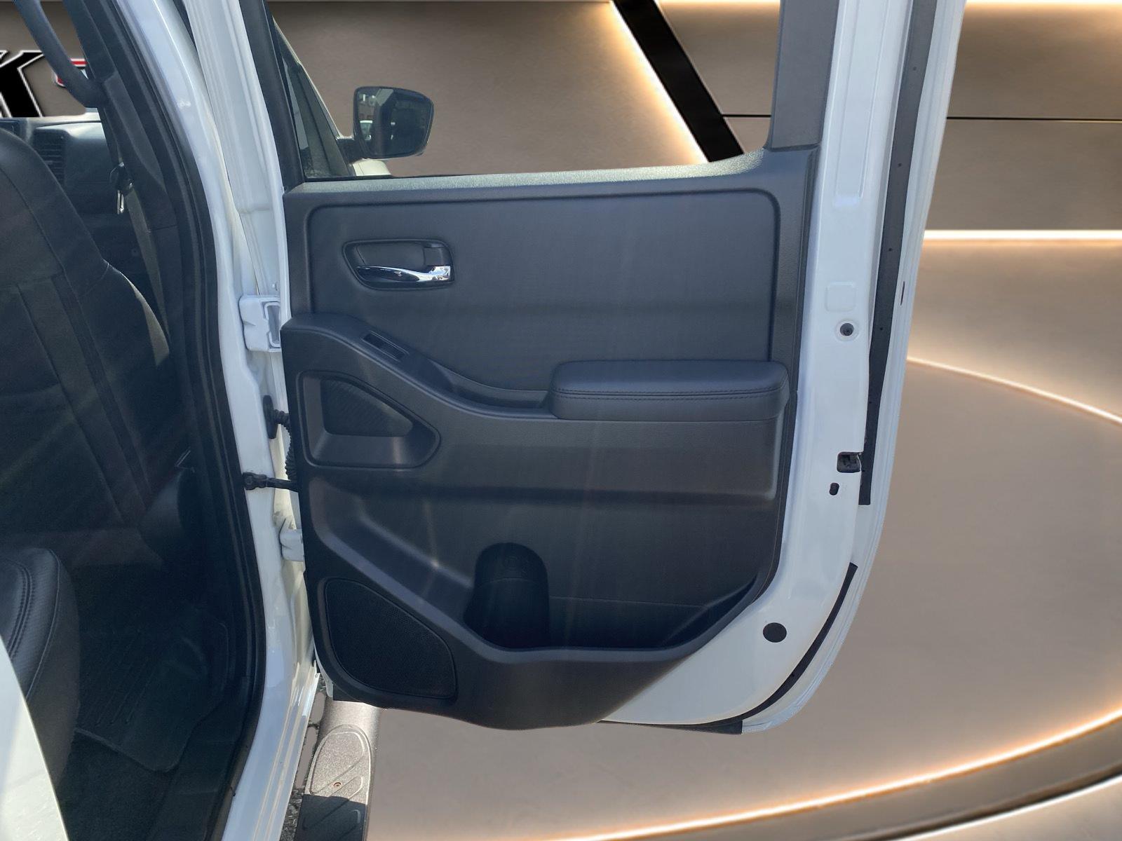 2022 Nissan Frontier PRO-4X at Solomon Chevrolet
