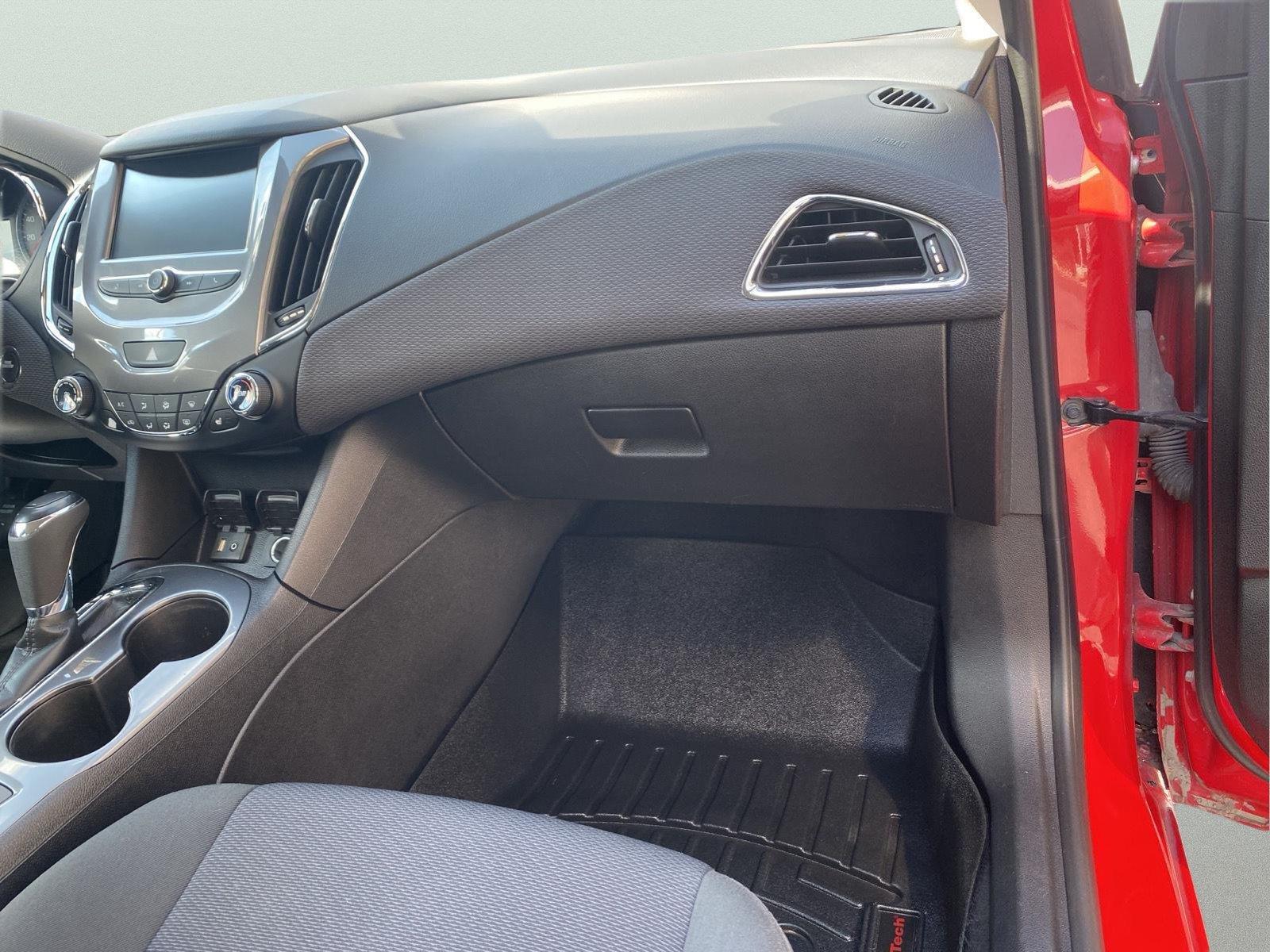 2017 Chevrolet Cruze LT at McCandless Ford