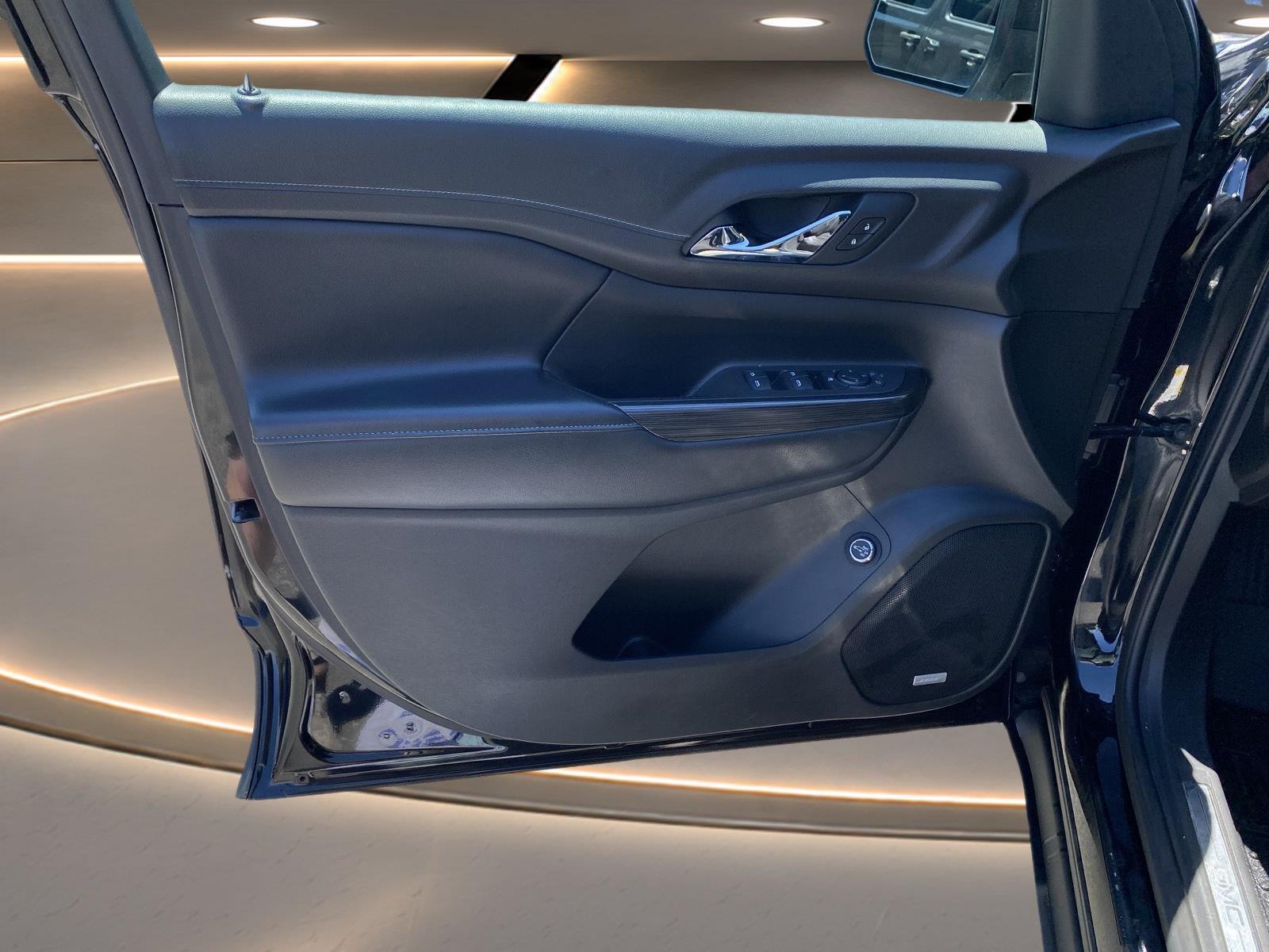 2019 GMC Acadia SLT at McCandless Ford