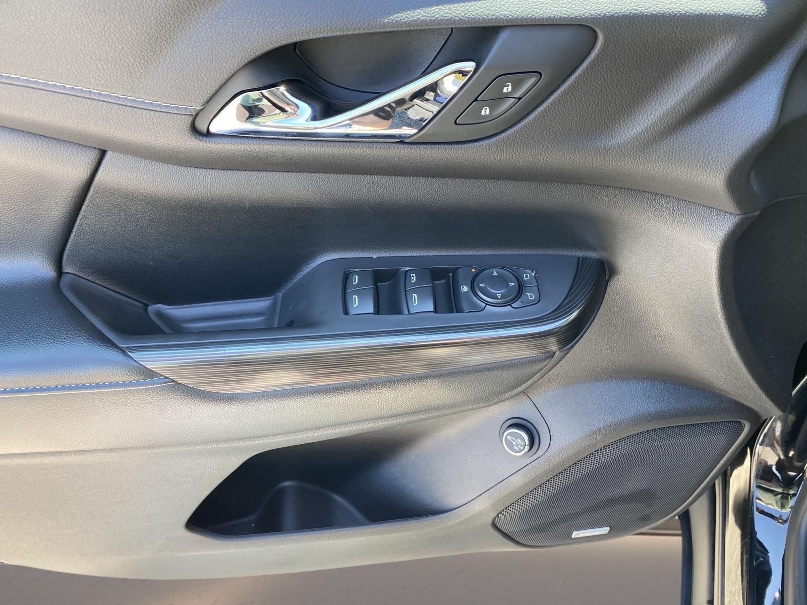 2019 GMC Acadia SLT at McCandless Ford