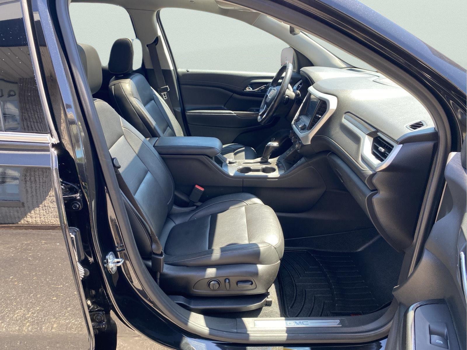 2019 GMC Acadia SLT at McCandless Ford