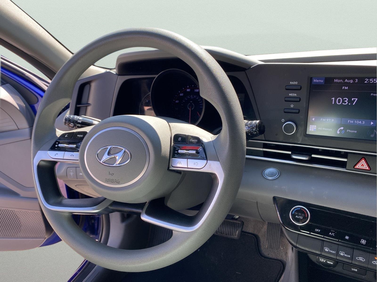 2022 Hyundai Elantra SEL at Three Rivers CJD