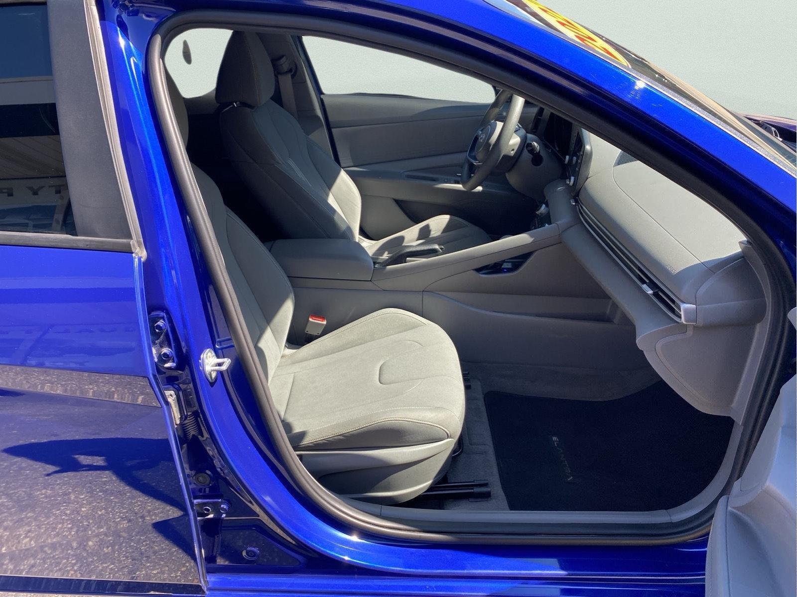 2022 Hyundai Elantra SEL at Three Rivers CJD