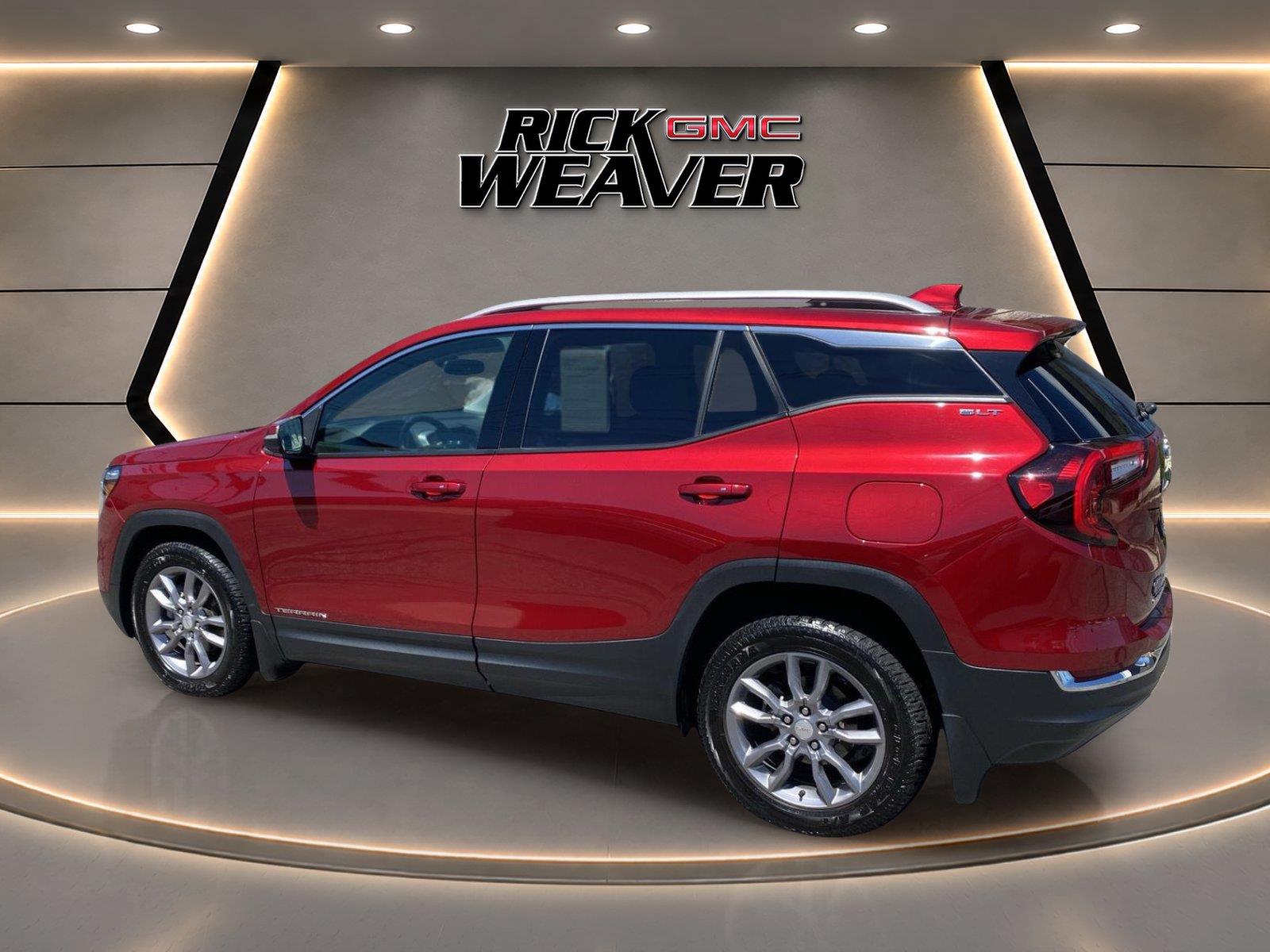 2022 GMC Terrain SLT at Joe Ball GMC
