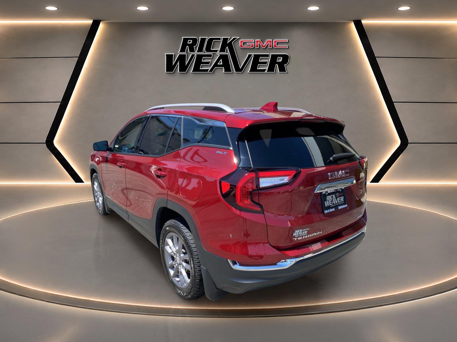 2022 GMC Terrain SLT at Joe Ball GMC