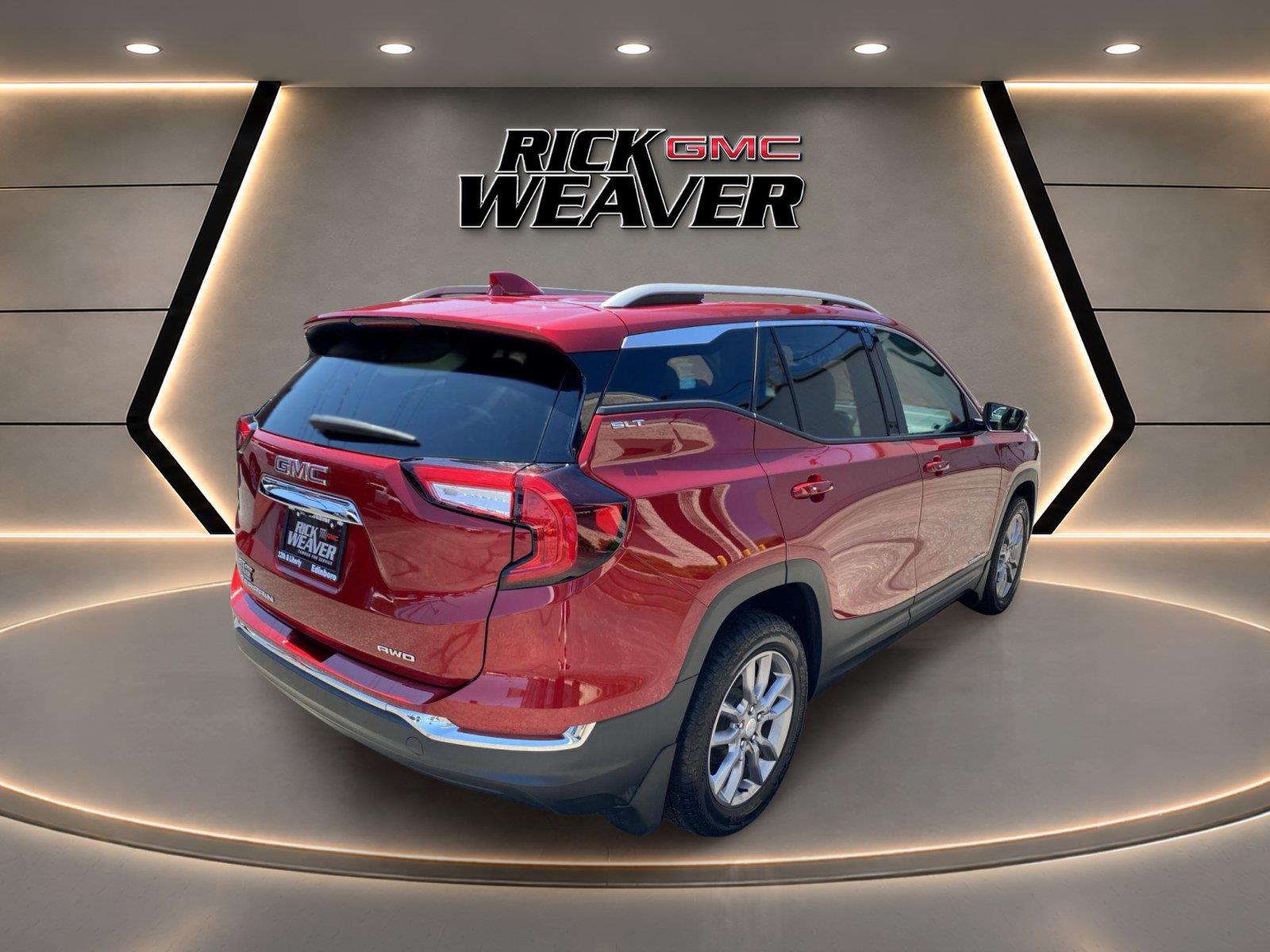 2022 GMC Terrain SLT at Joe Ball GMC