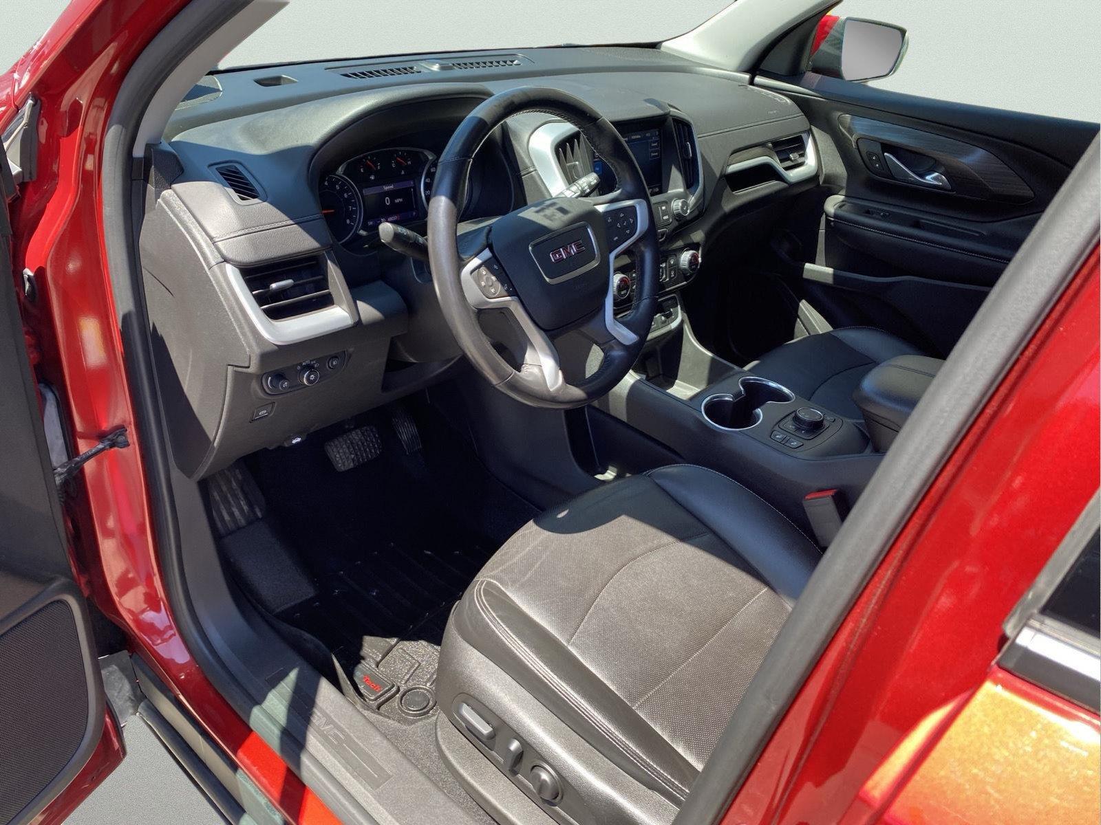 2022 GMC Terrain SLT at Joe Ball GMC