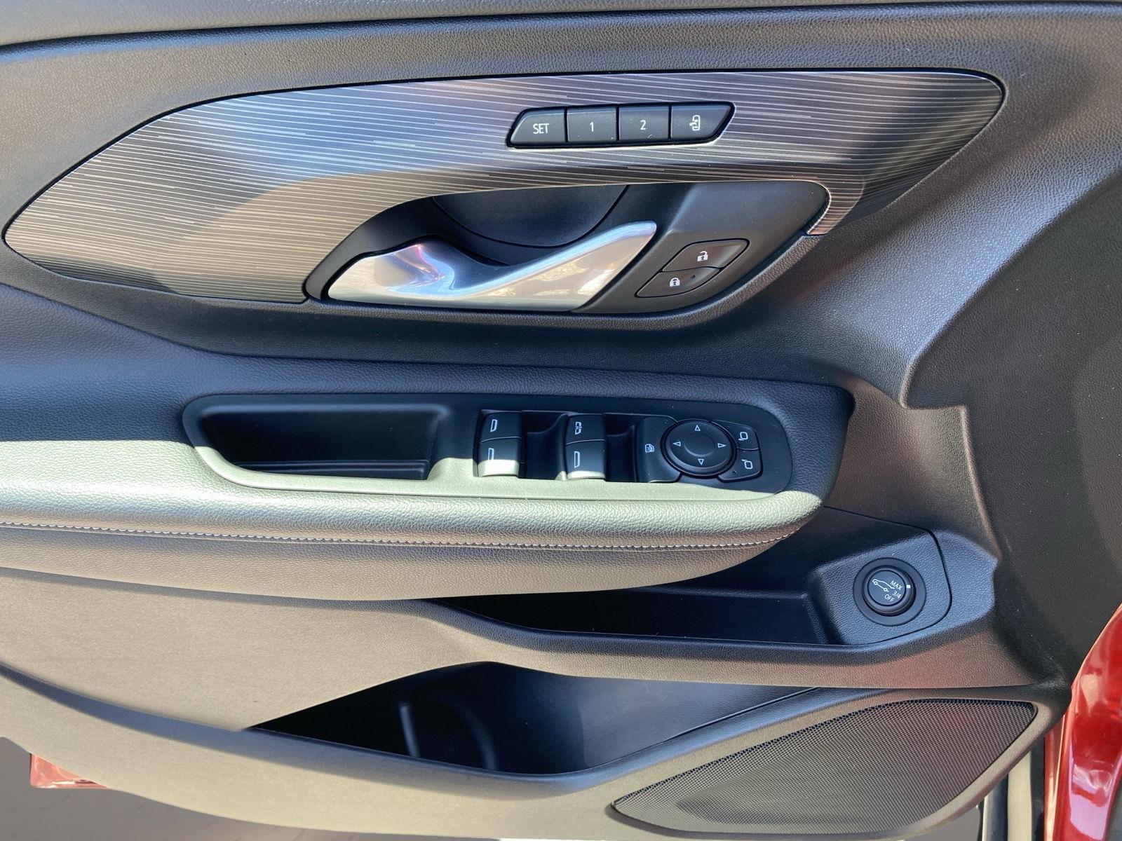 2022 GMC Terrain SLT at Joe Ball GMC
