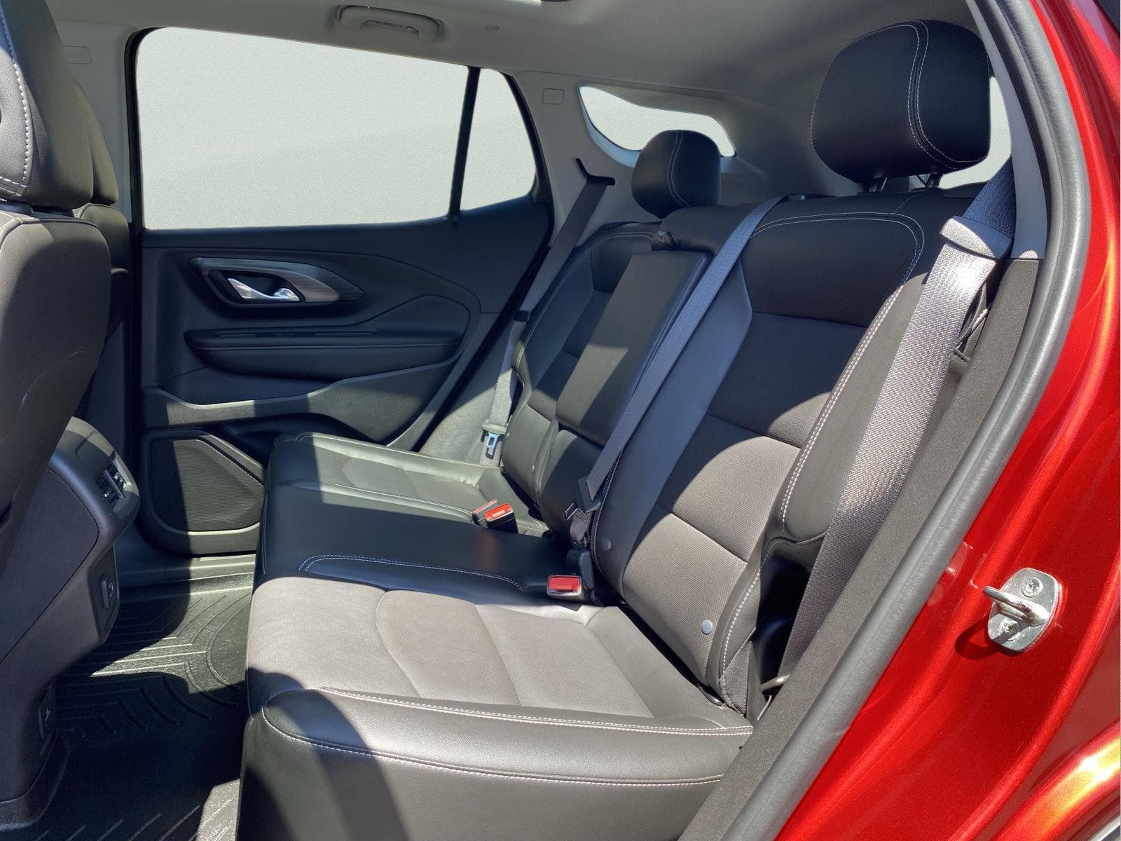 2022 GMC Terrain SLT at Joe Ball GMC