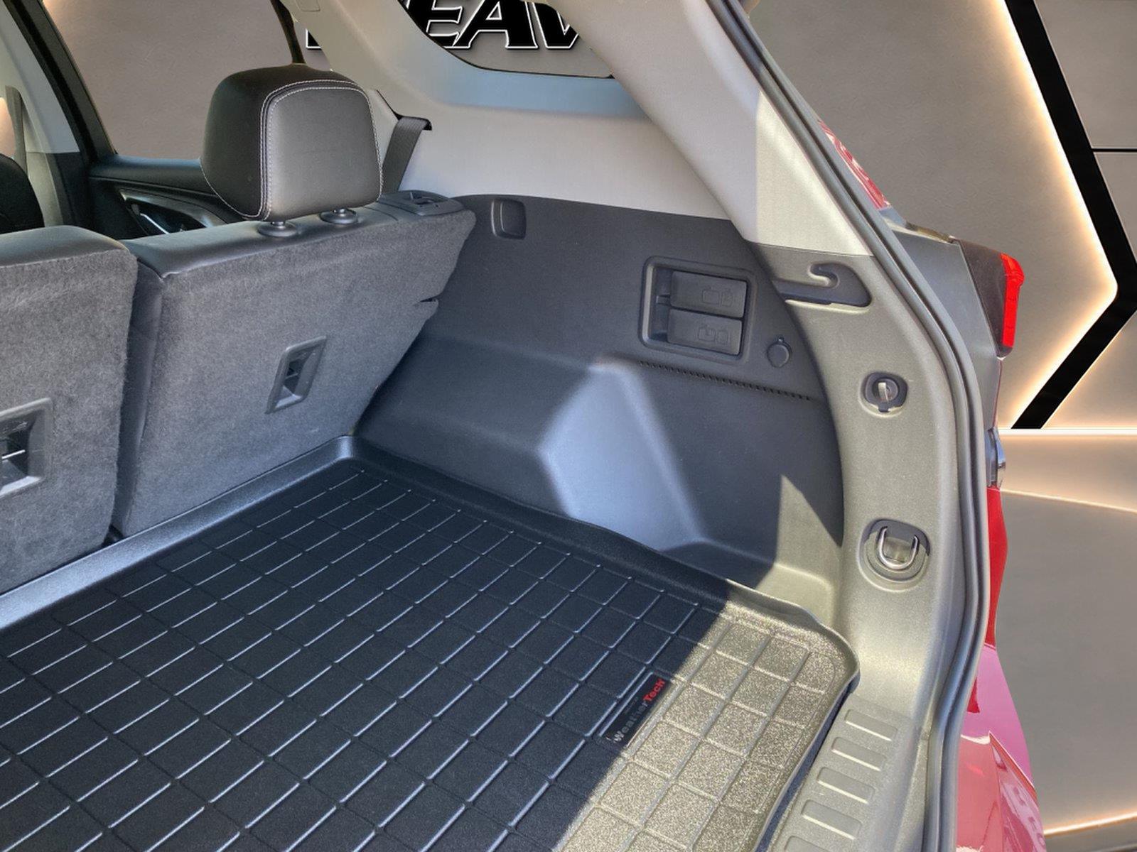 2022 GMC Terrain SLT at Joe Ball GMC