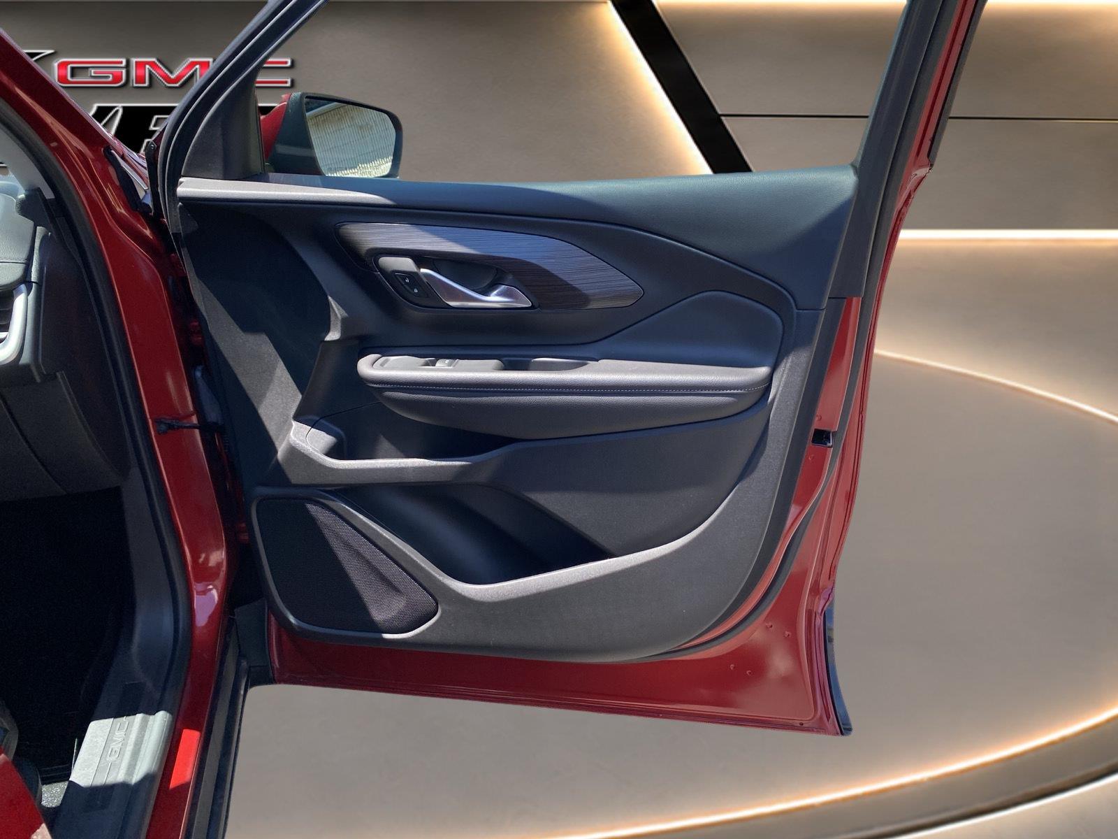 2022 GMC Terrain SLT at Joe Ball GMC
