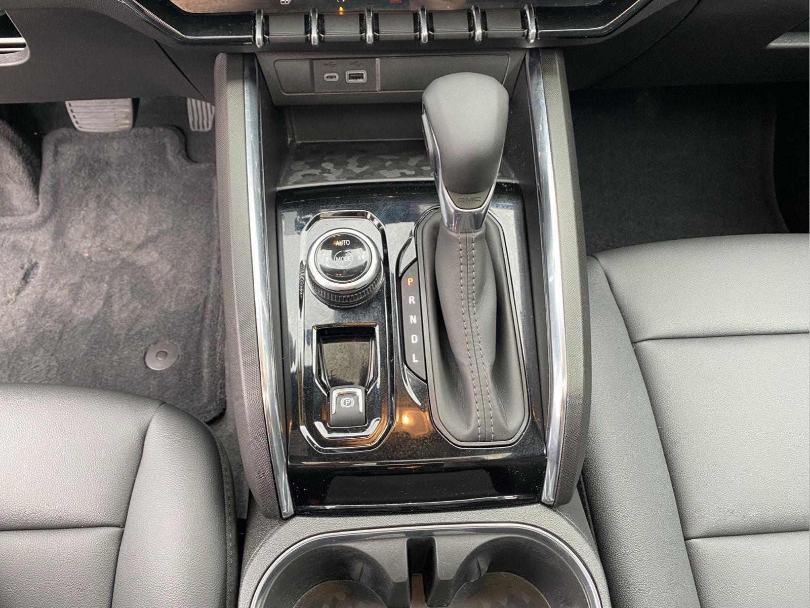 2026 GMC Canyon 4WD Elevation at Joe Ball GMC