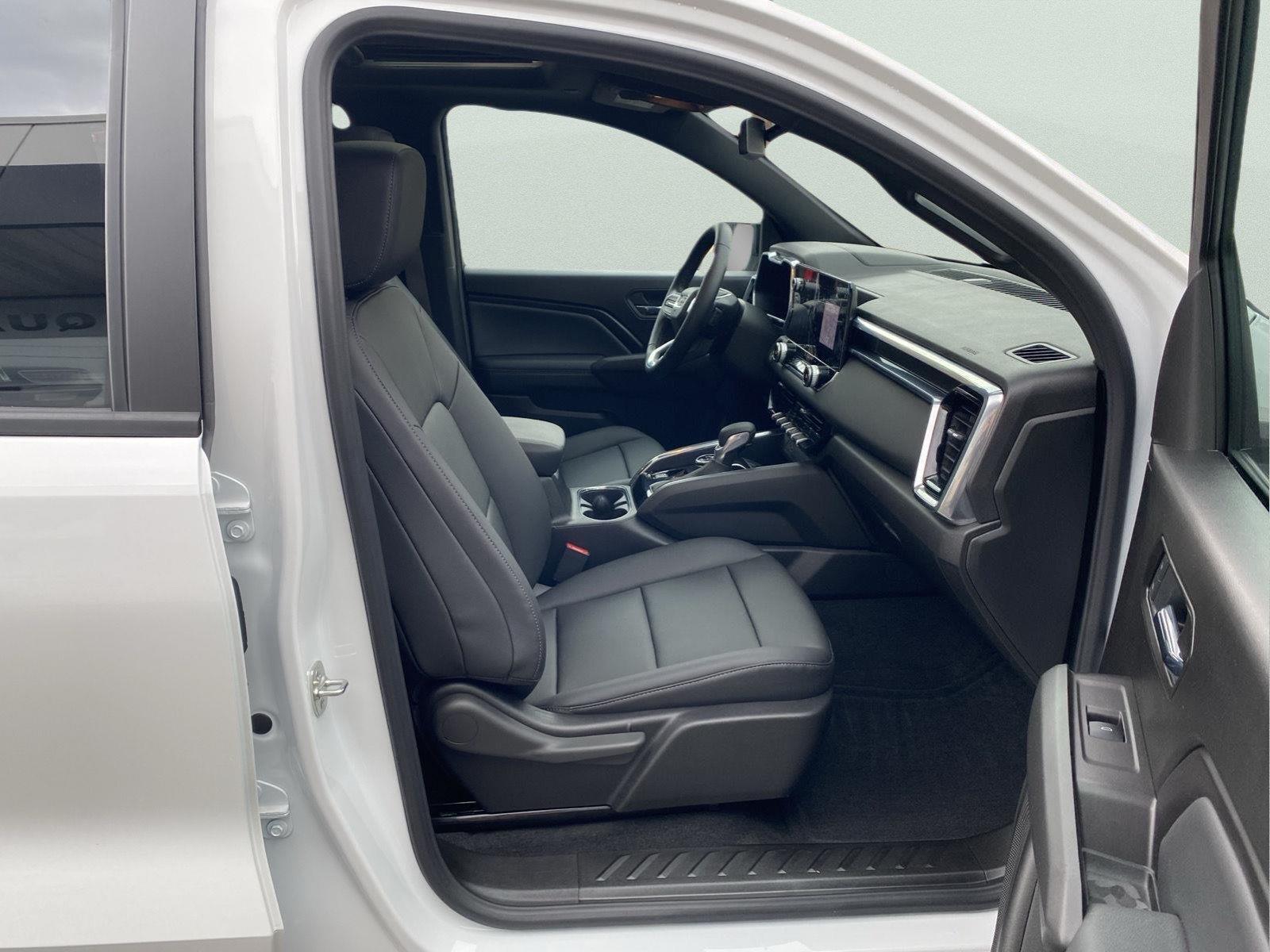 2026 GMC Canyon 4WD Elevation at Joe Ball GMC