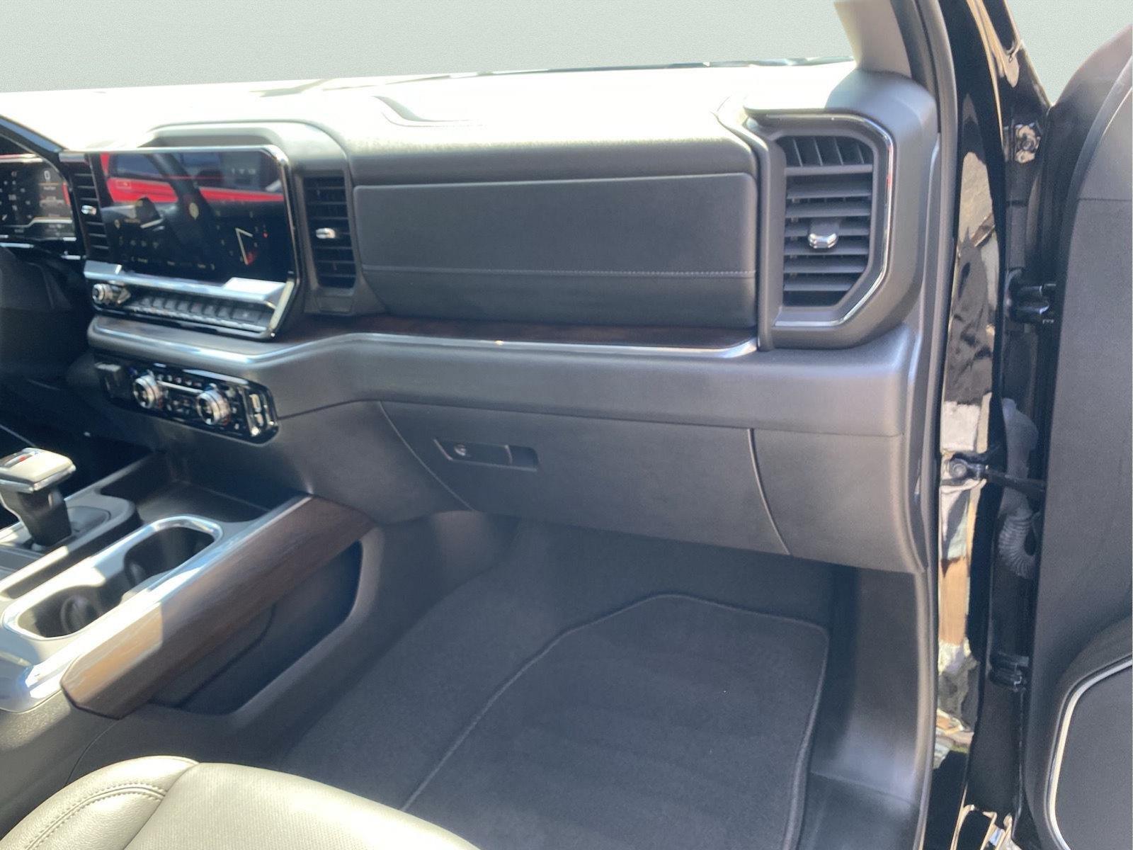 2024 GMC Sierra 1500 SLT at Baglier Buick GMC Mazda