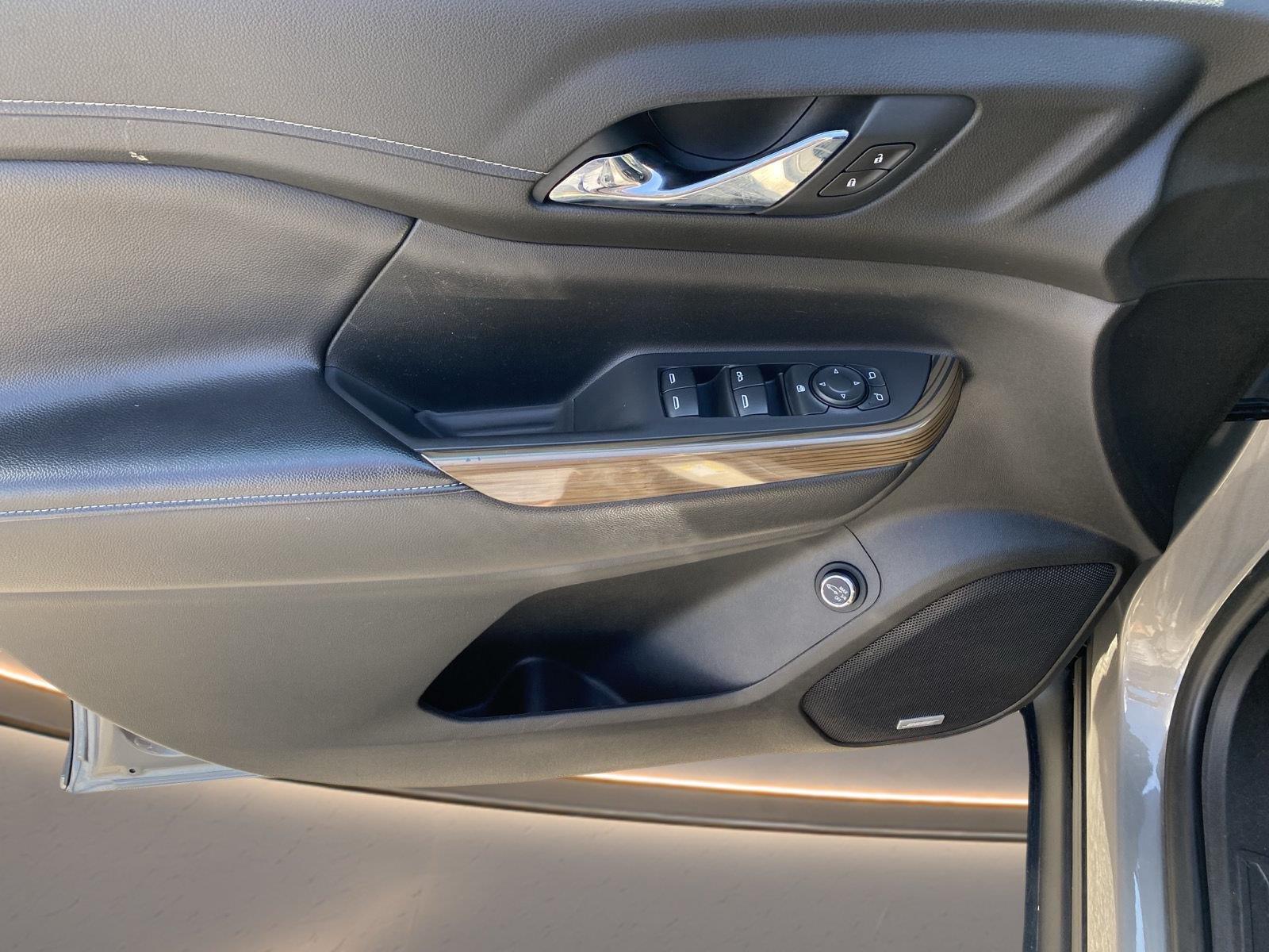 2019 GMC Acadia SLE at McCandless Ford
