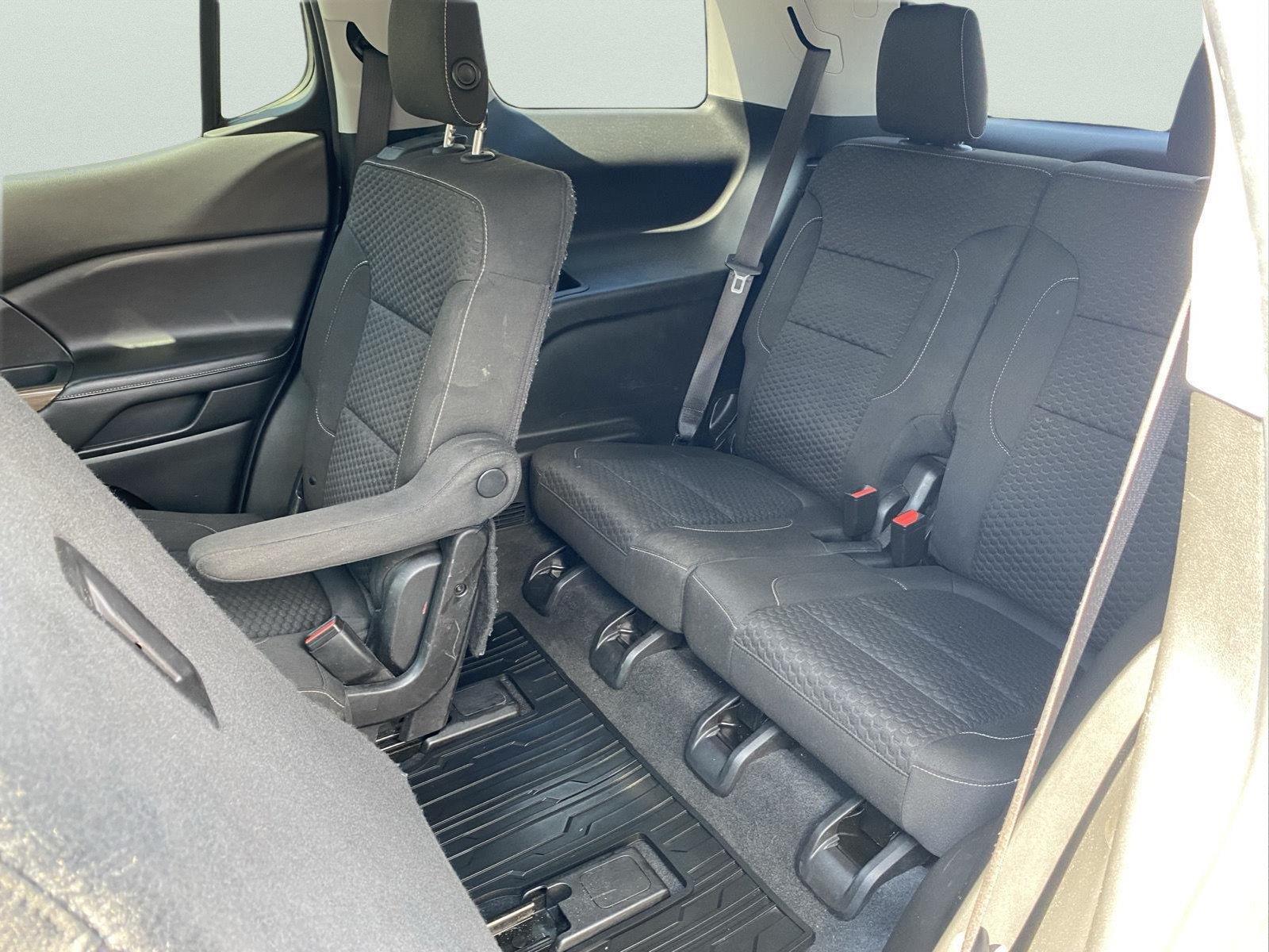 2019 GMC Acadia SLE at McCandless Ford