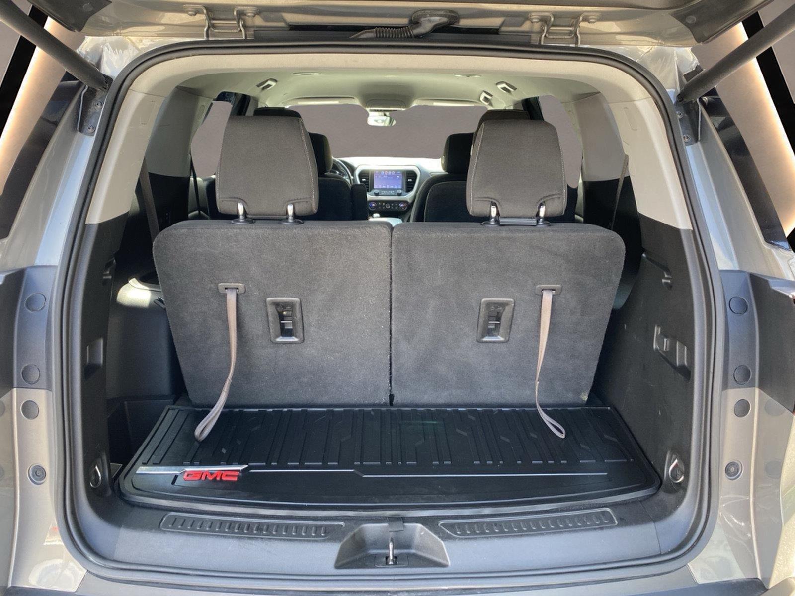 2019 GMC Acadia SLE at McCandless Ford