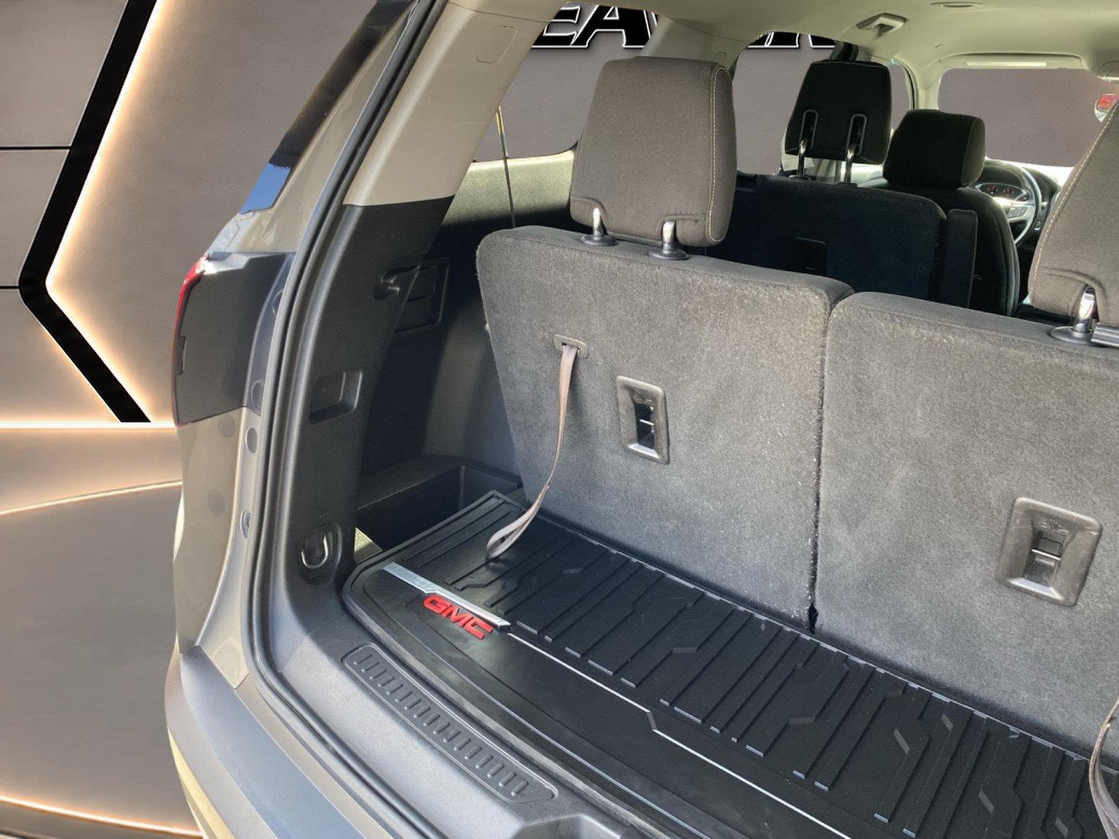 2019 GMC Acadia SLE at McCandless Ford