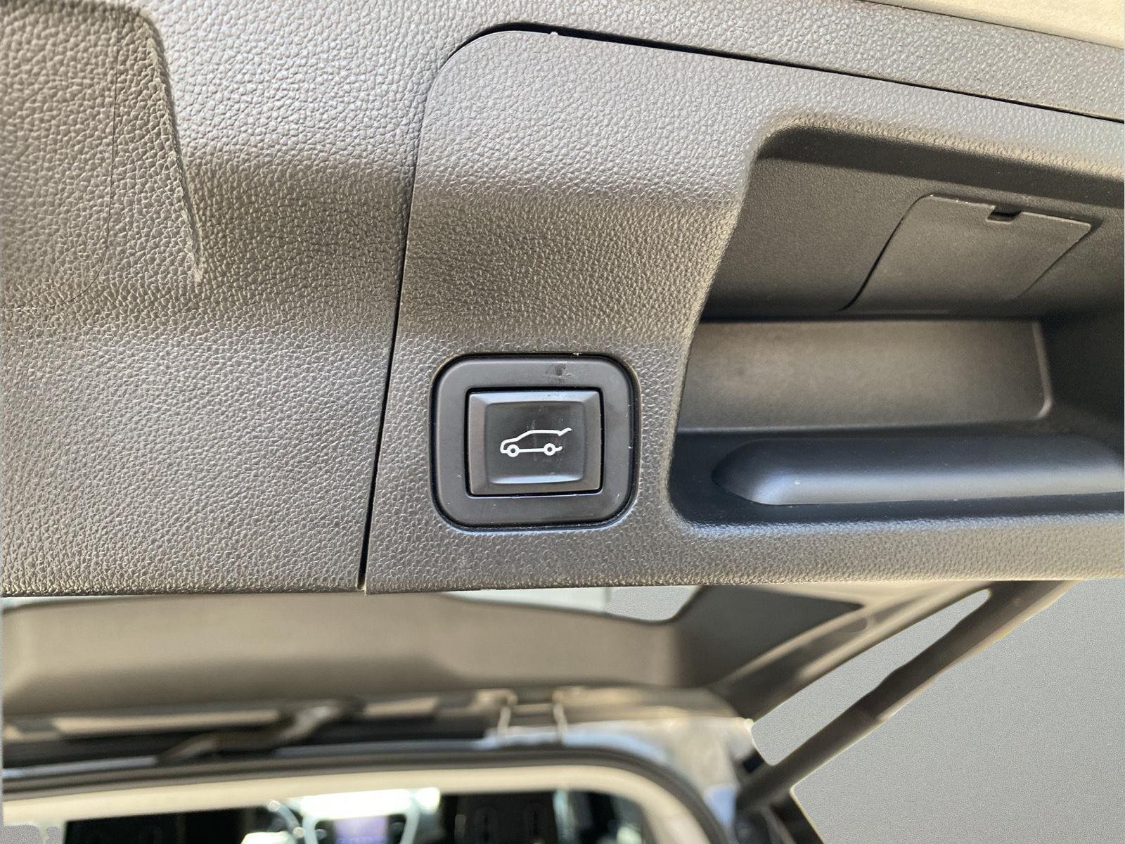 2019 GMC Acadia SLE at McCandless Ford