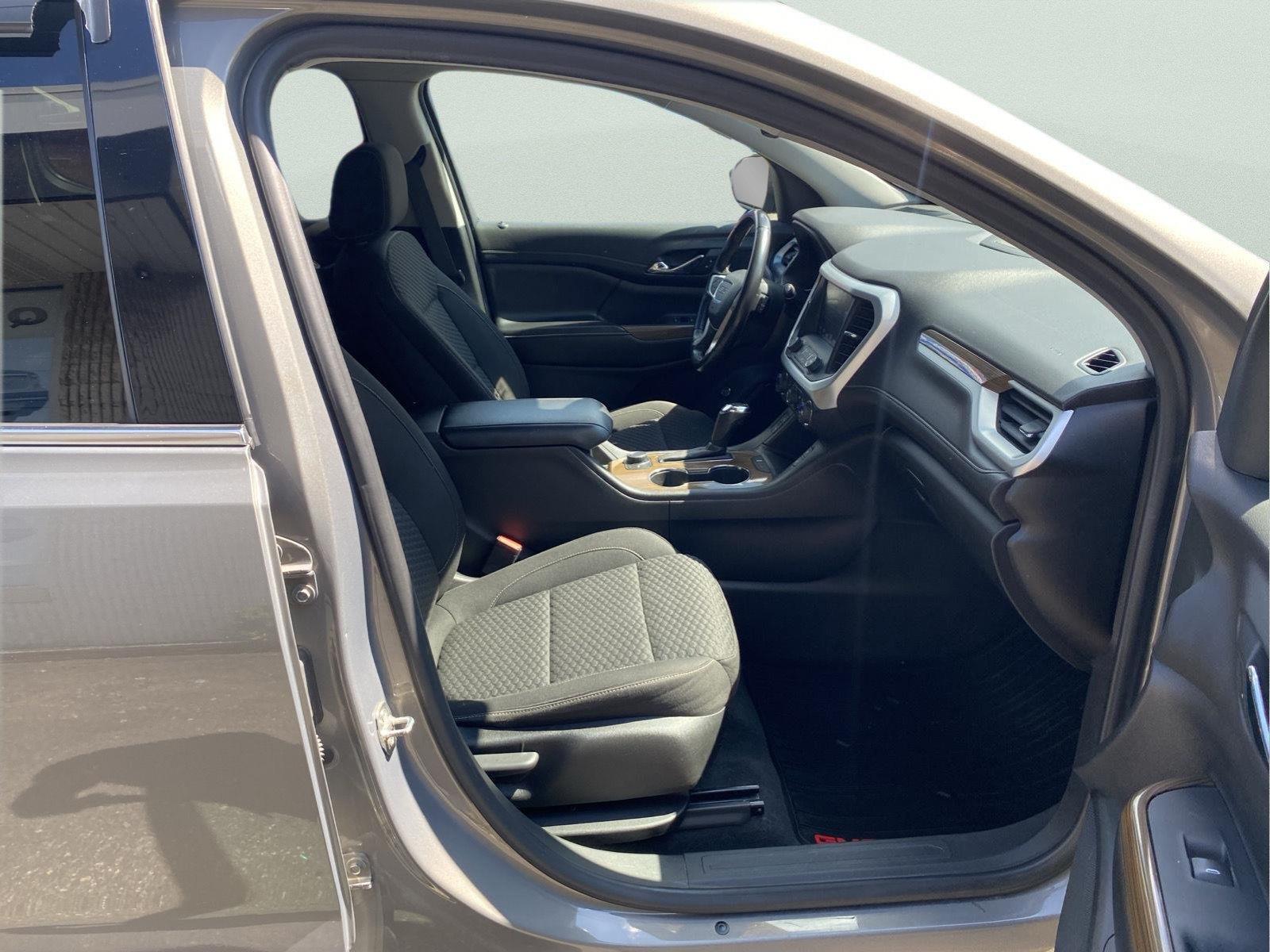 2019 GMC Acadia SLE at McCandless Ford