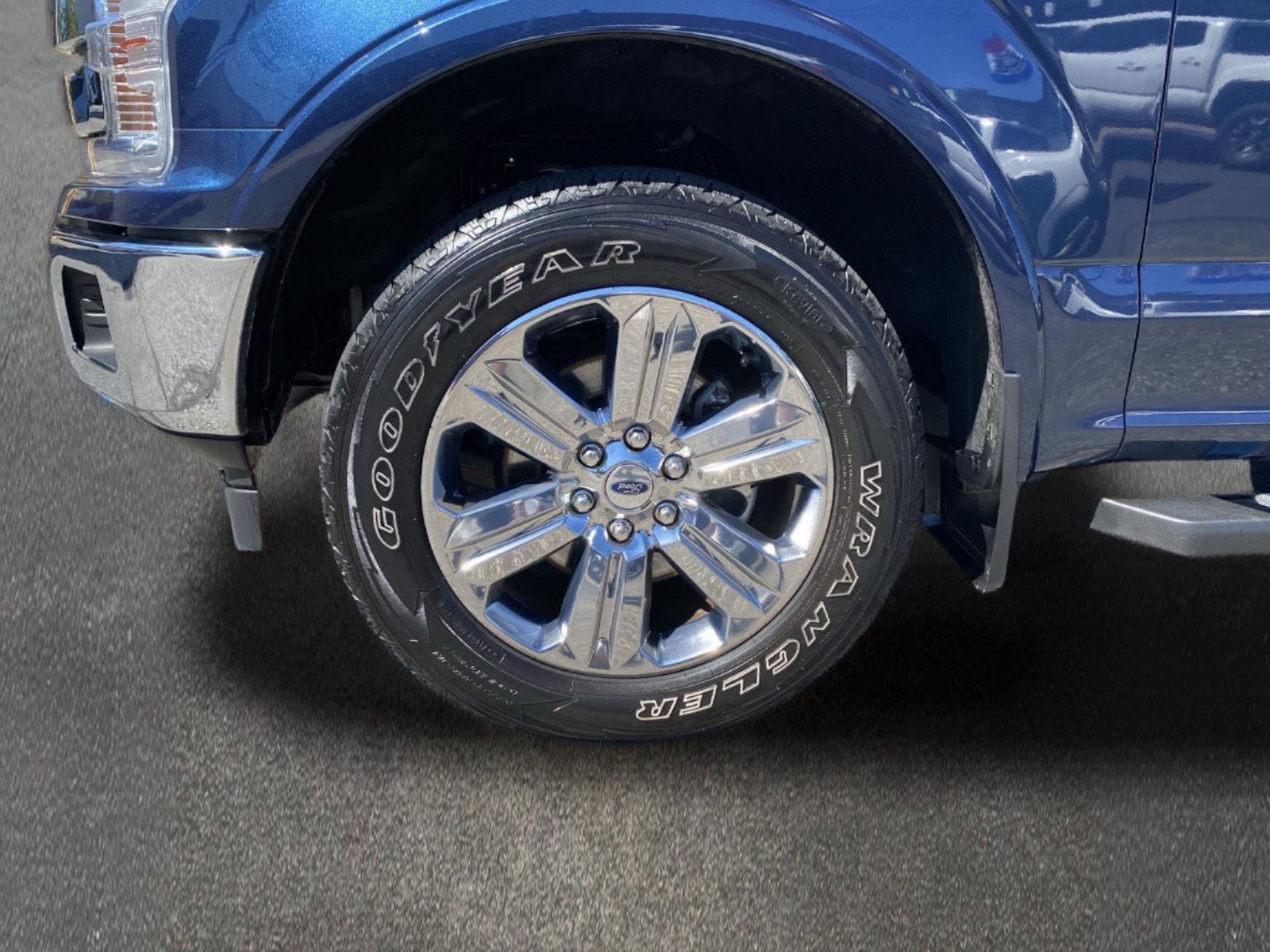 2019 Ford F-150 LARIAT at Lake View Ford