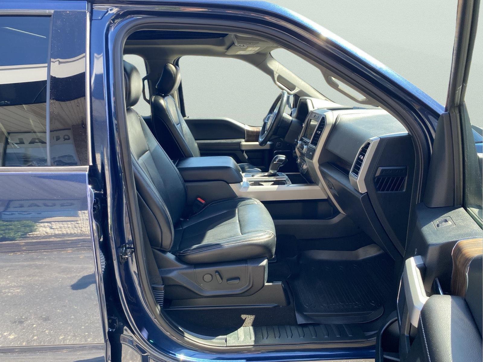 2019 Ford F-150 LARIAT at Lake View Ford