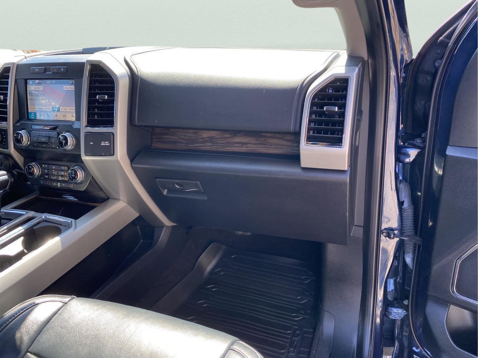 2019 Ford F-150 LARIAT at Lake View Ford