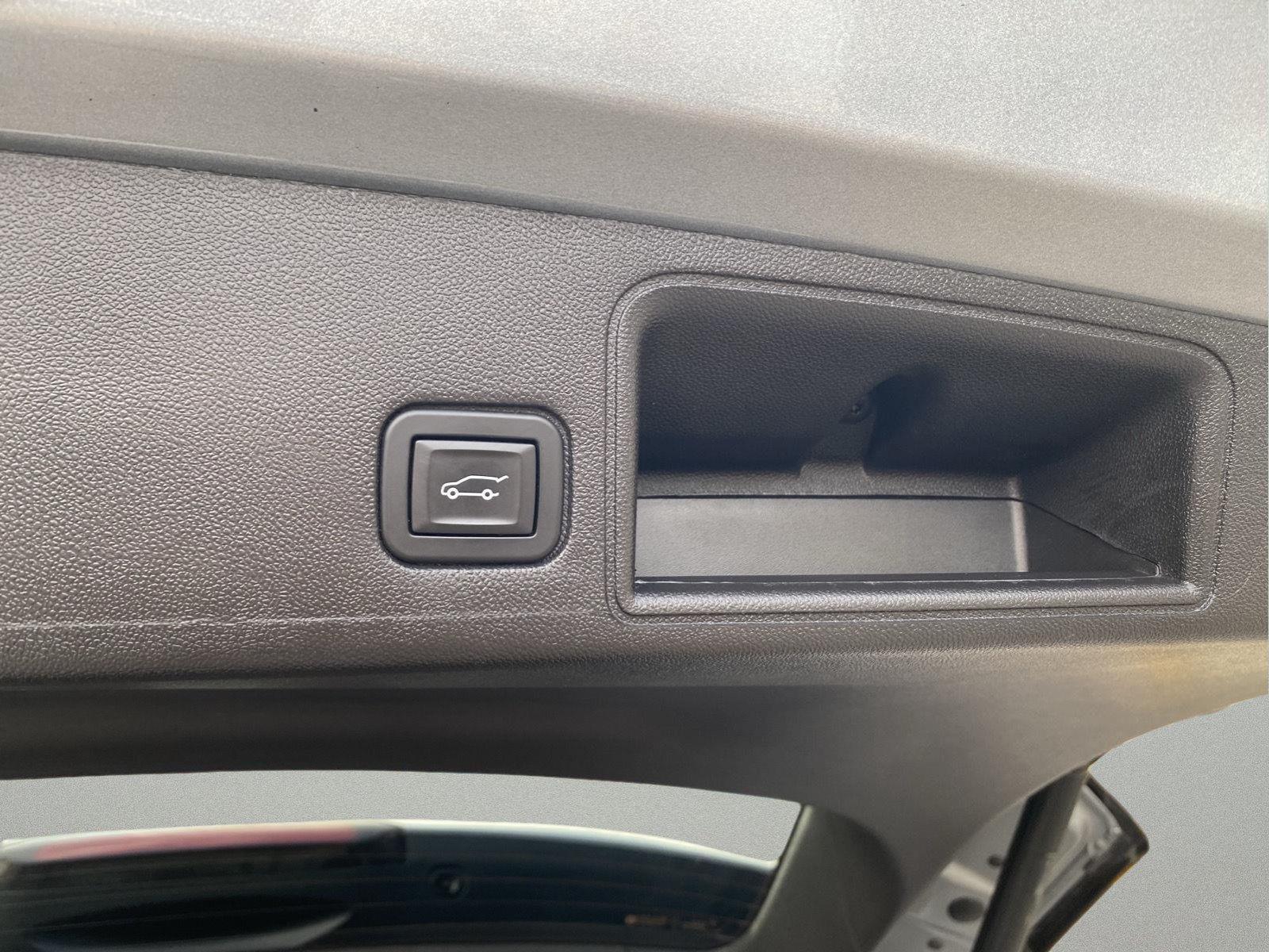 2024 GMC Terrain AT4 at Altoona Honda