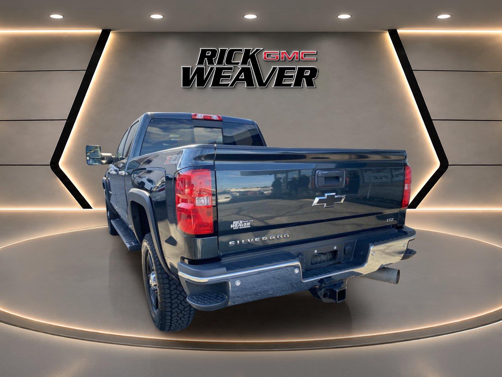 2017 Chevrolet Silverado 2500HD LTZ - 6