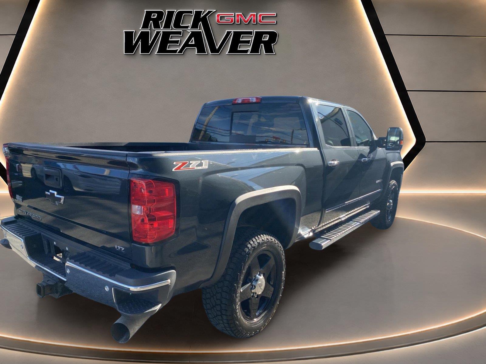 2017 Chevrolet Silverado 2500HD LTZ - 8