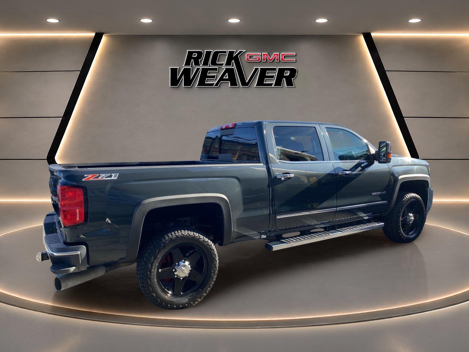 2017 Chevrolet Silverado 2500HD LTZ - 9