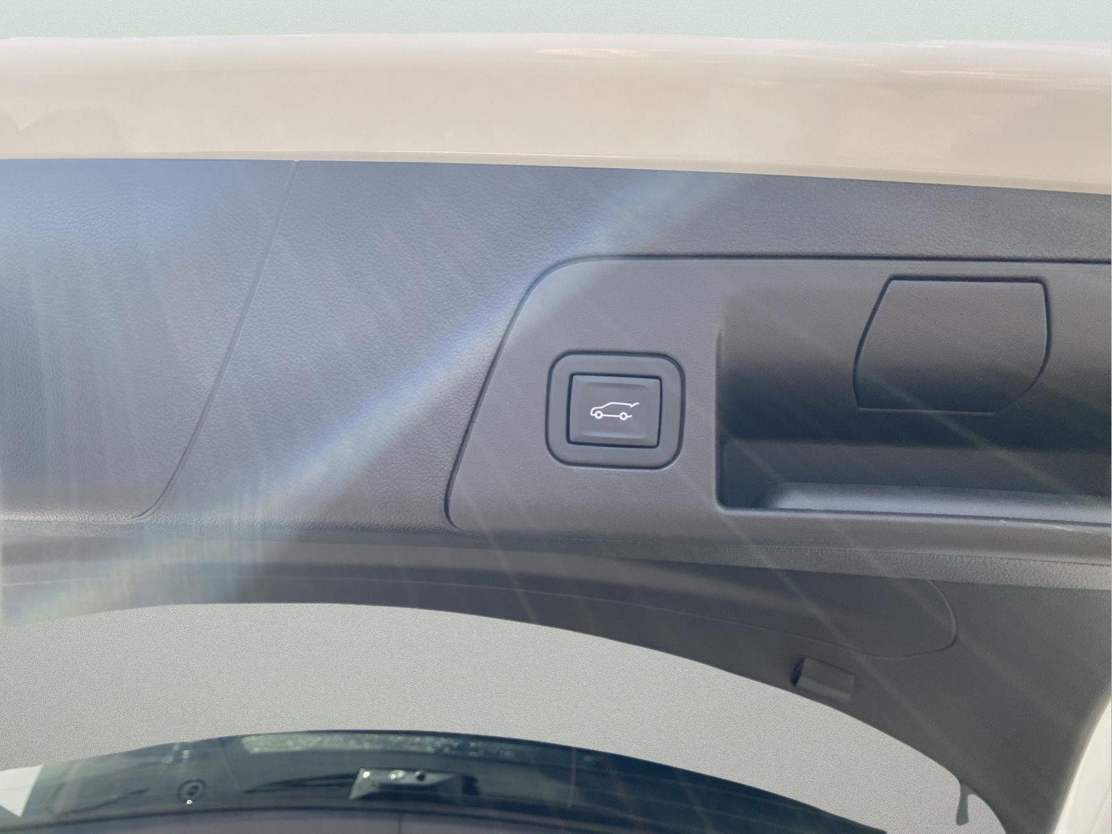 2023 Buick Envision Avenir at Rick Weaver GMC