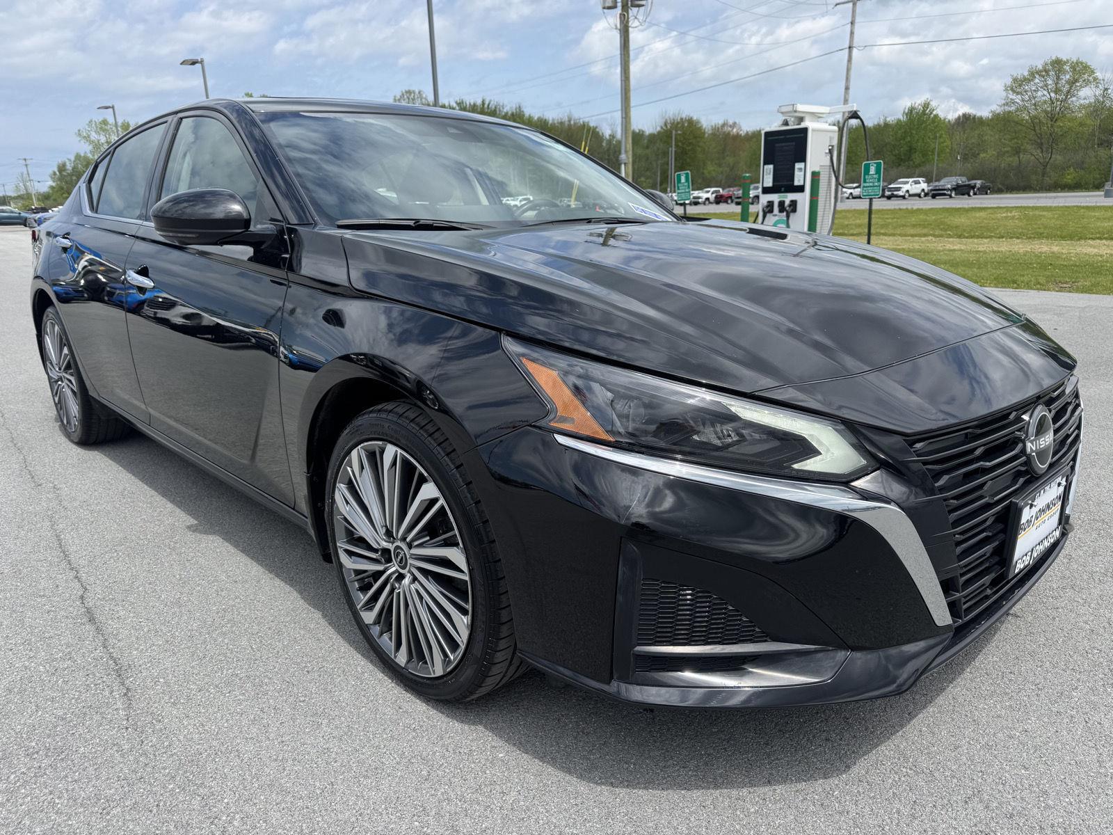 2024 Nissan Altima 2.5 Platinum AWD Sedan