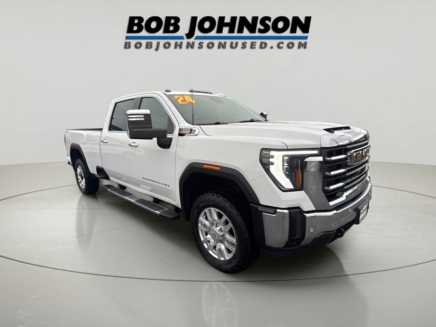 Summit White 2024 GMC Sierra 3500HD SLT Crew Cab 4WD Pickup Truck Four-Wheel Drive Automatic