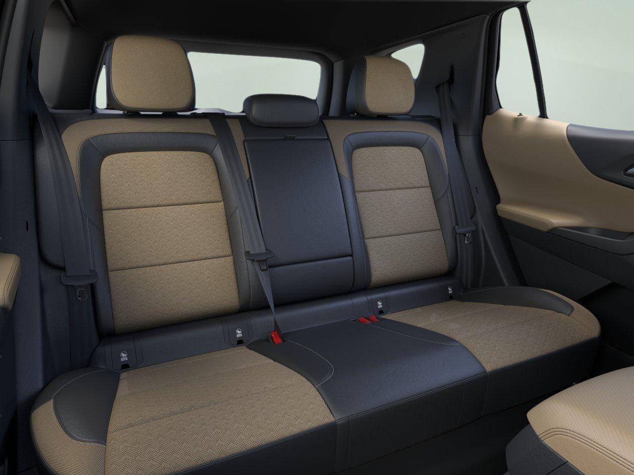 2027 Chevrolet Equinox ACTIV - Photo 11