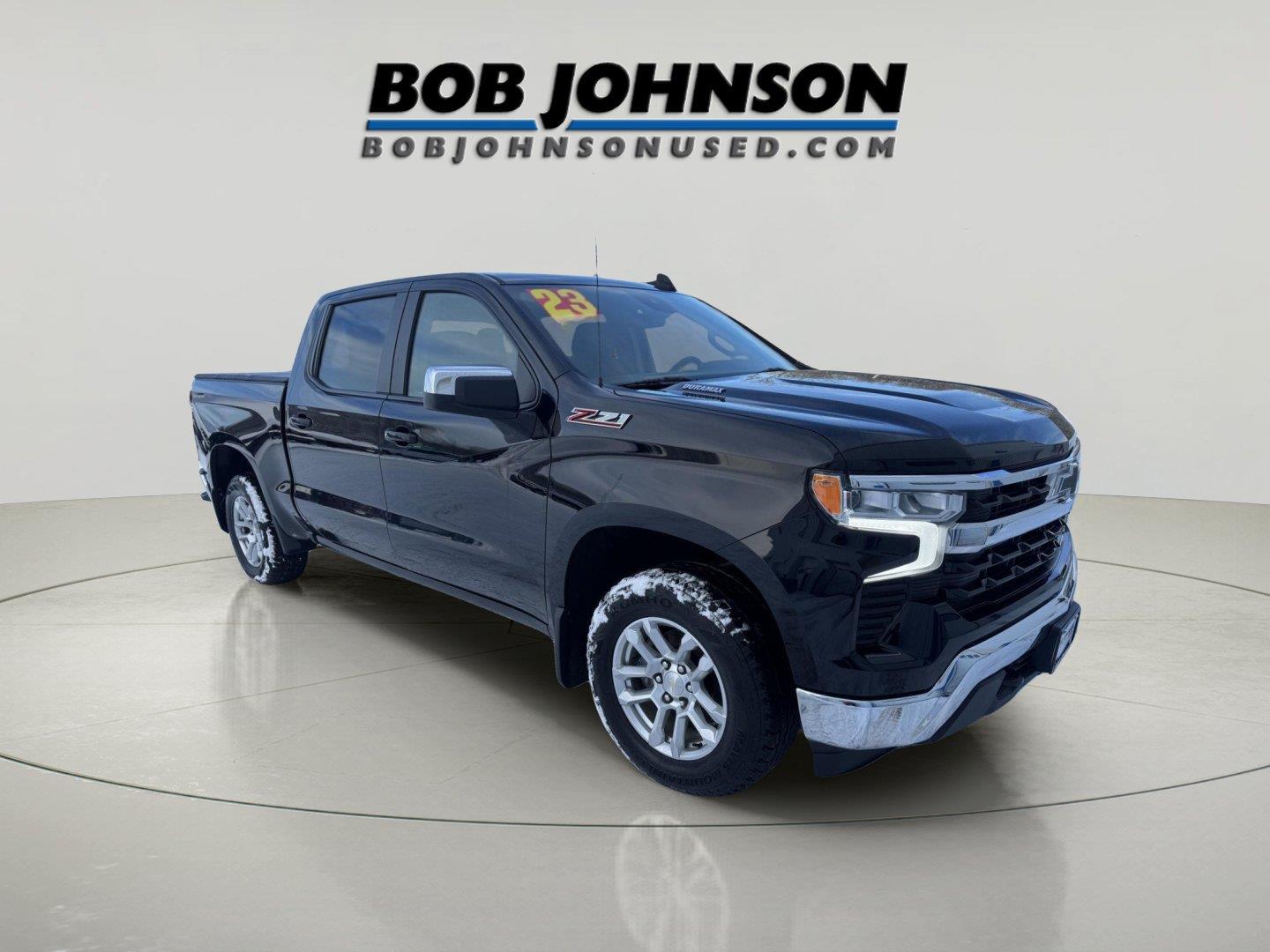 2023 Chevrolet Silverado 1500 LT Crew Cab 4WD